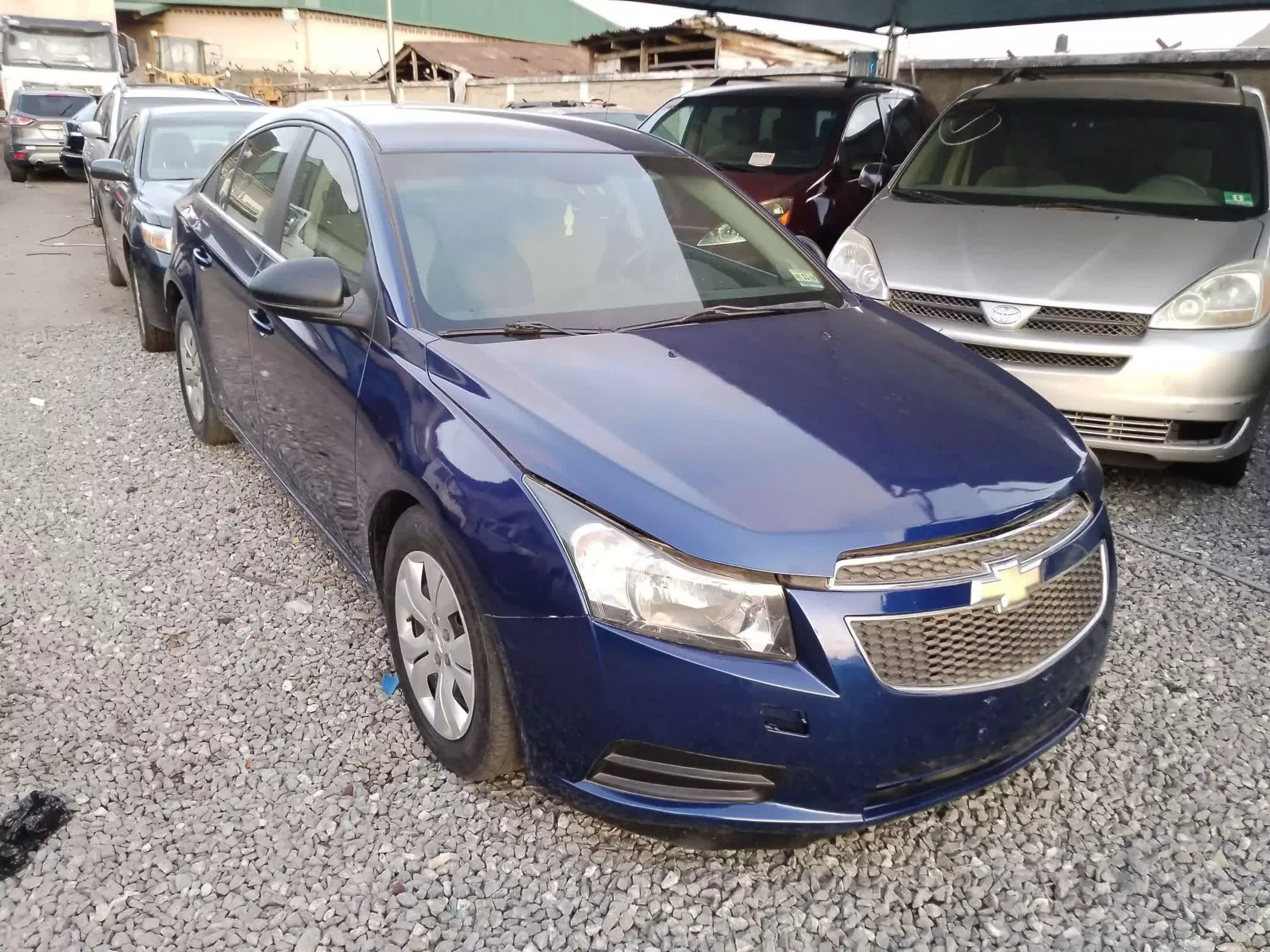 Chevrolet Cruze - 2012
