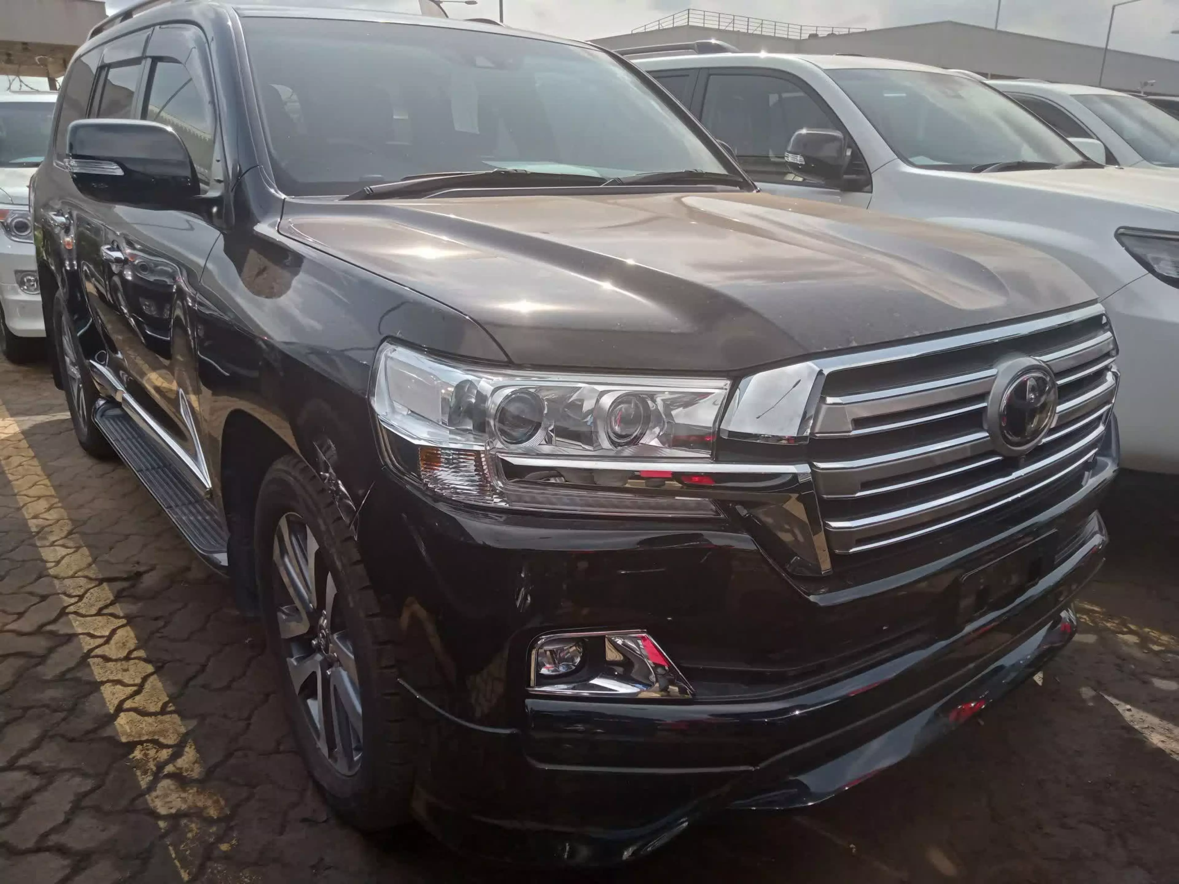 Toyota Landcruiser Vx V8  - 2016