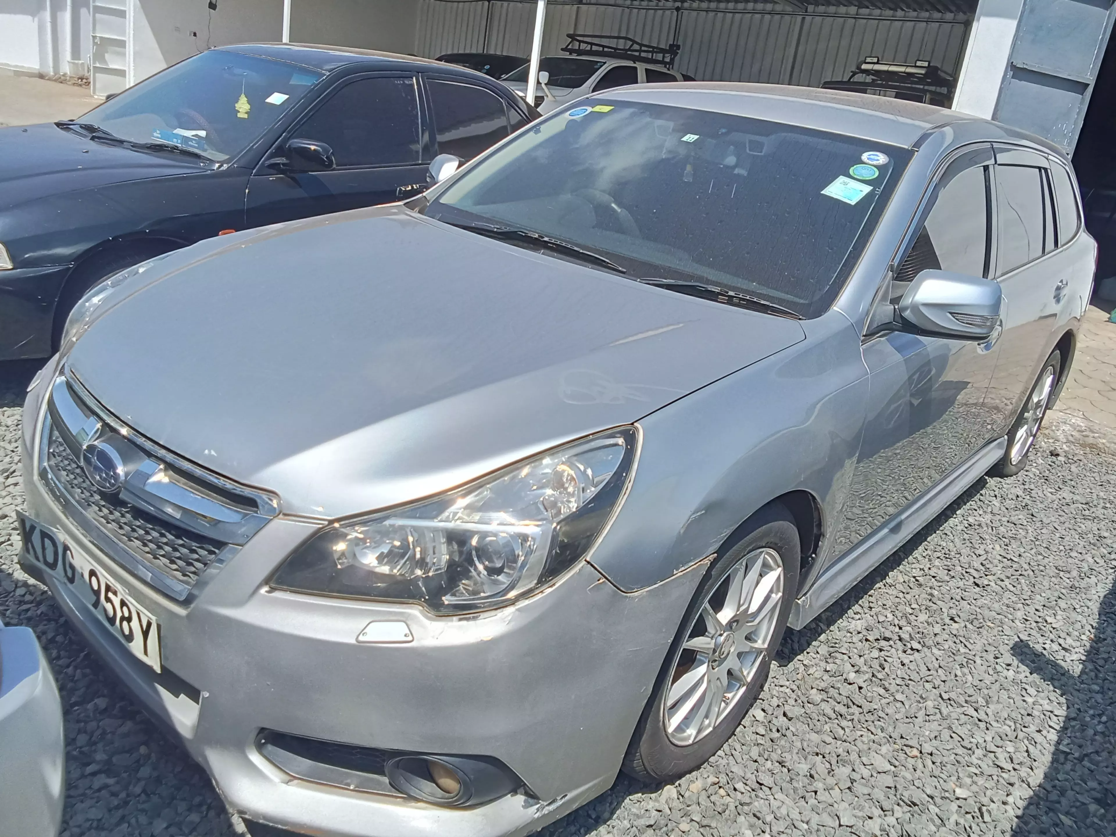 Subaru Legacy   - 2014