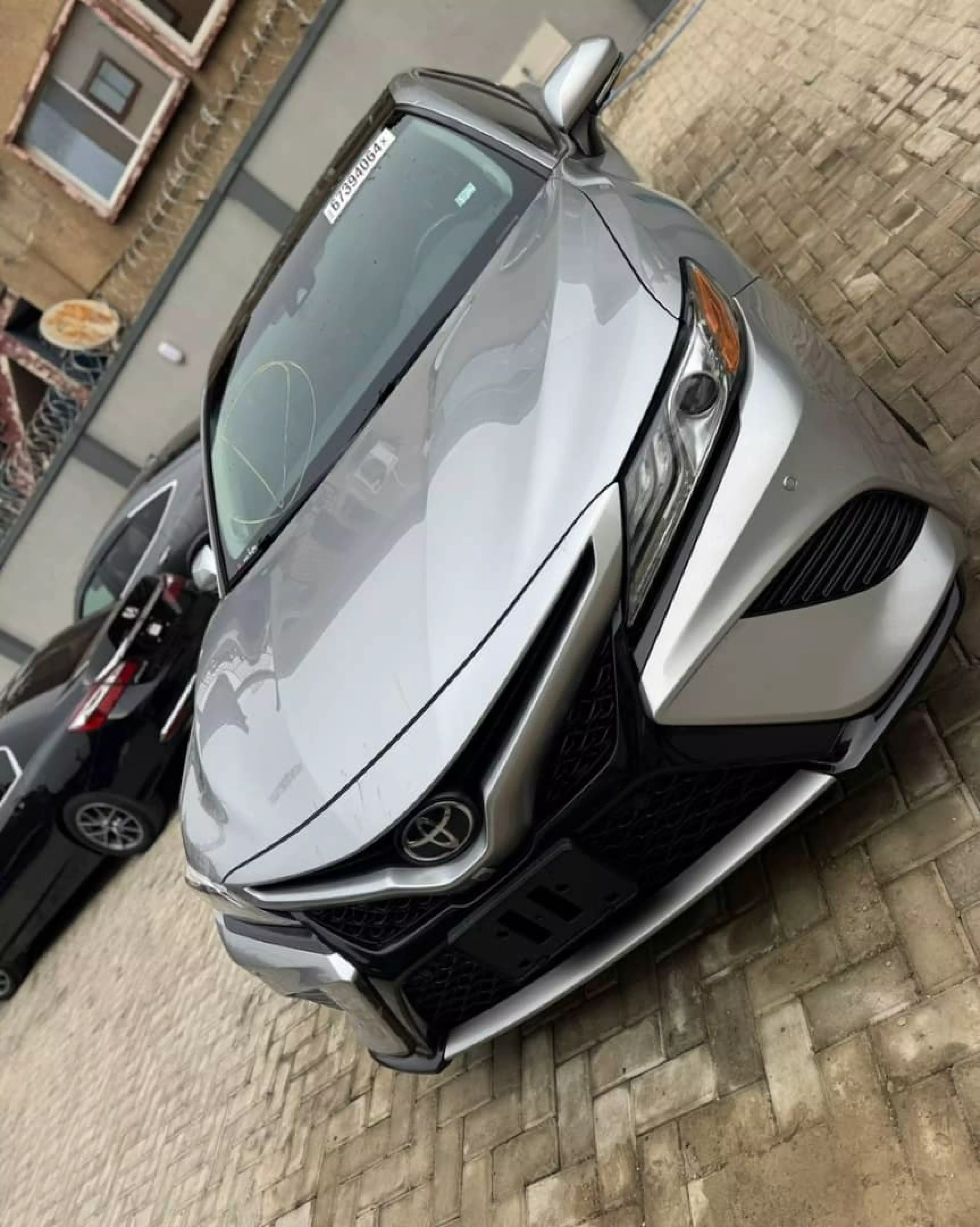 Toyota Camry   - 2018