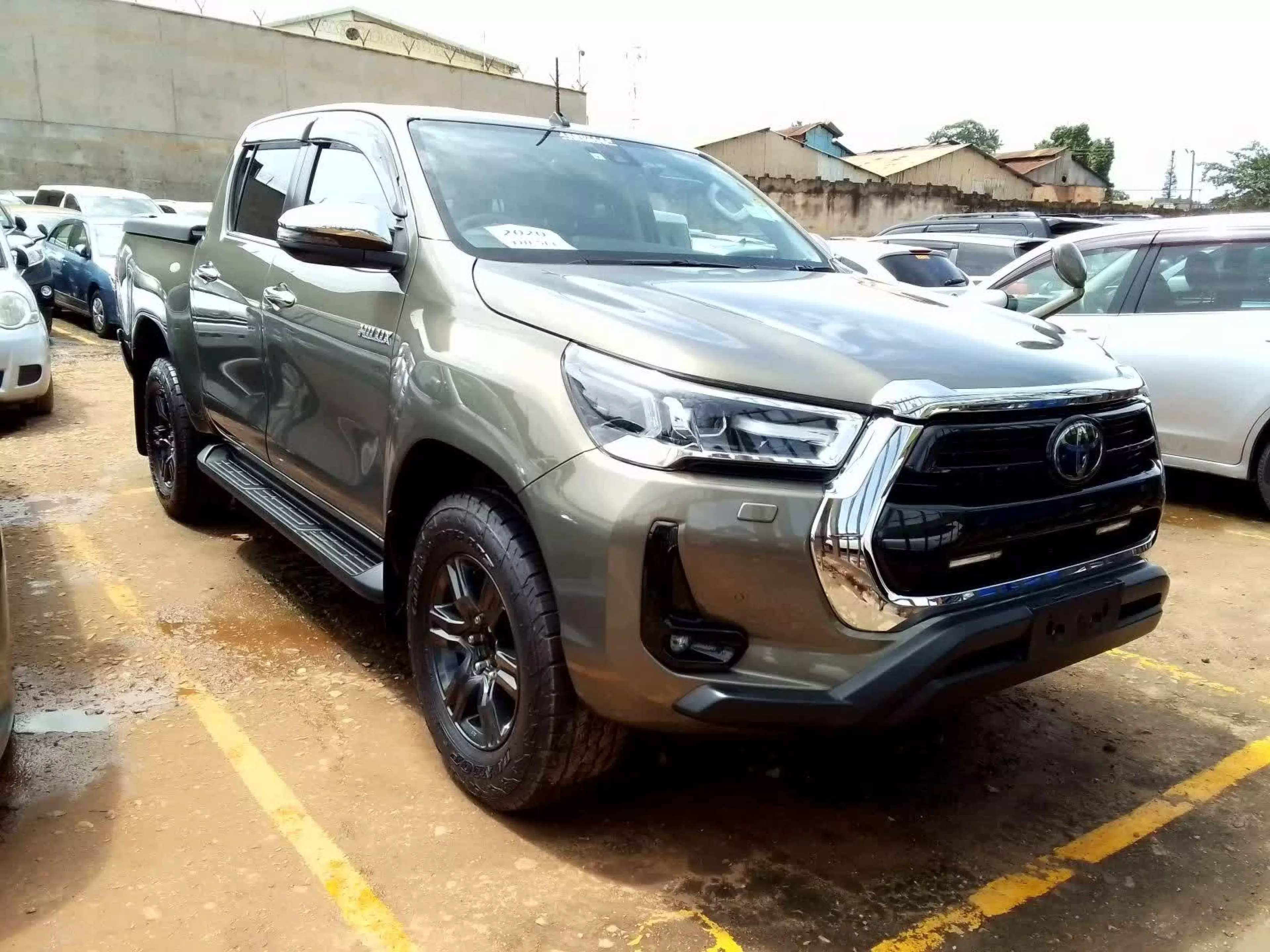 Toyota Hilux - 2020
