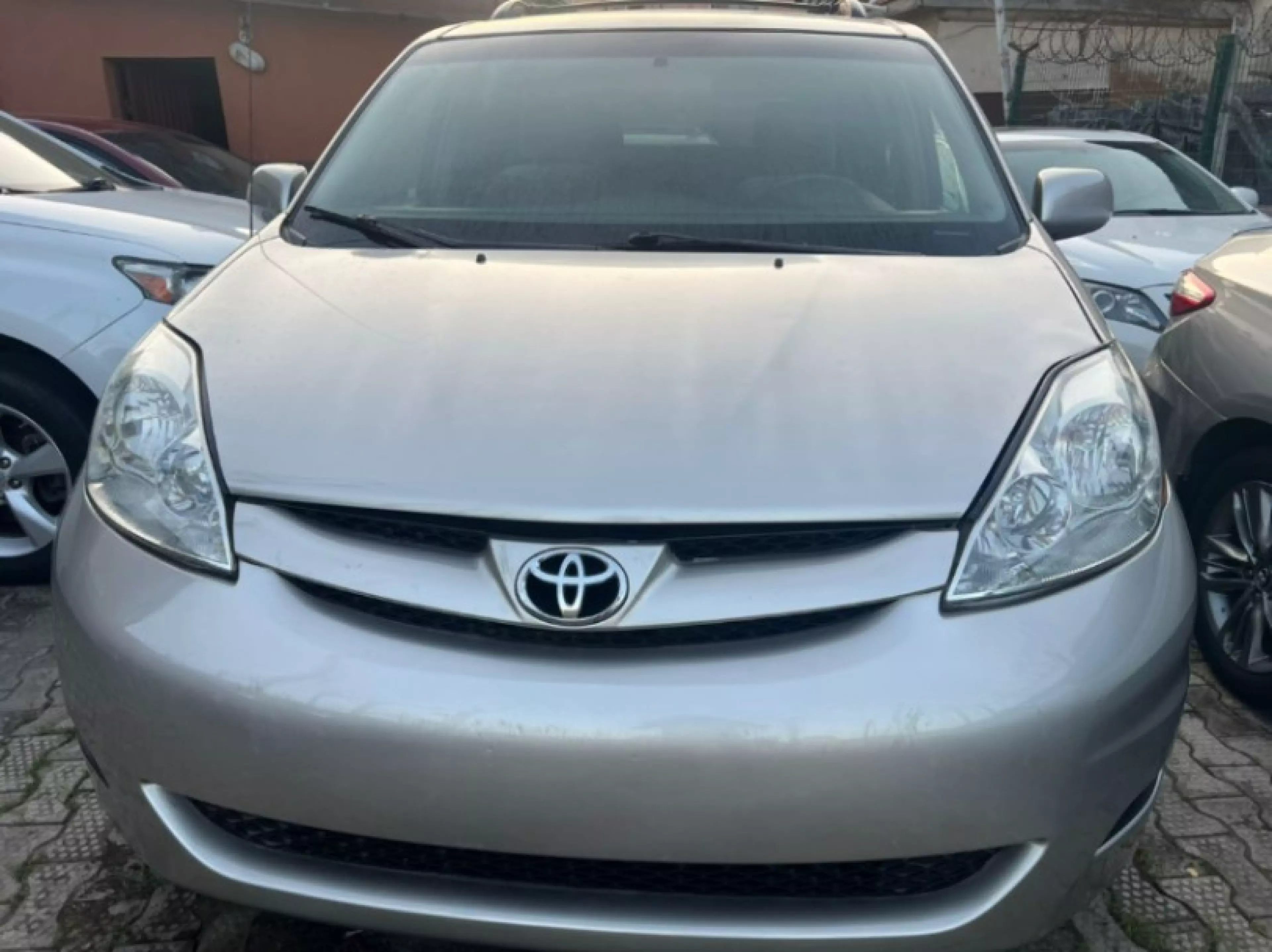 Toyota Sienna - 2007