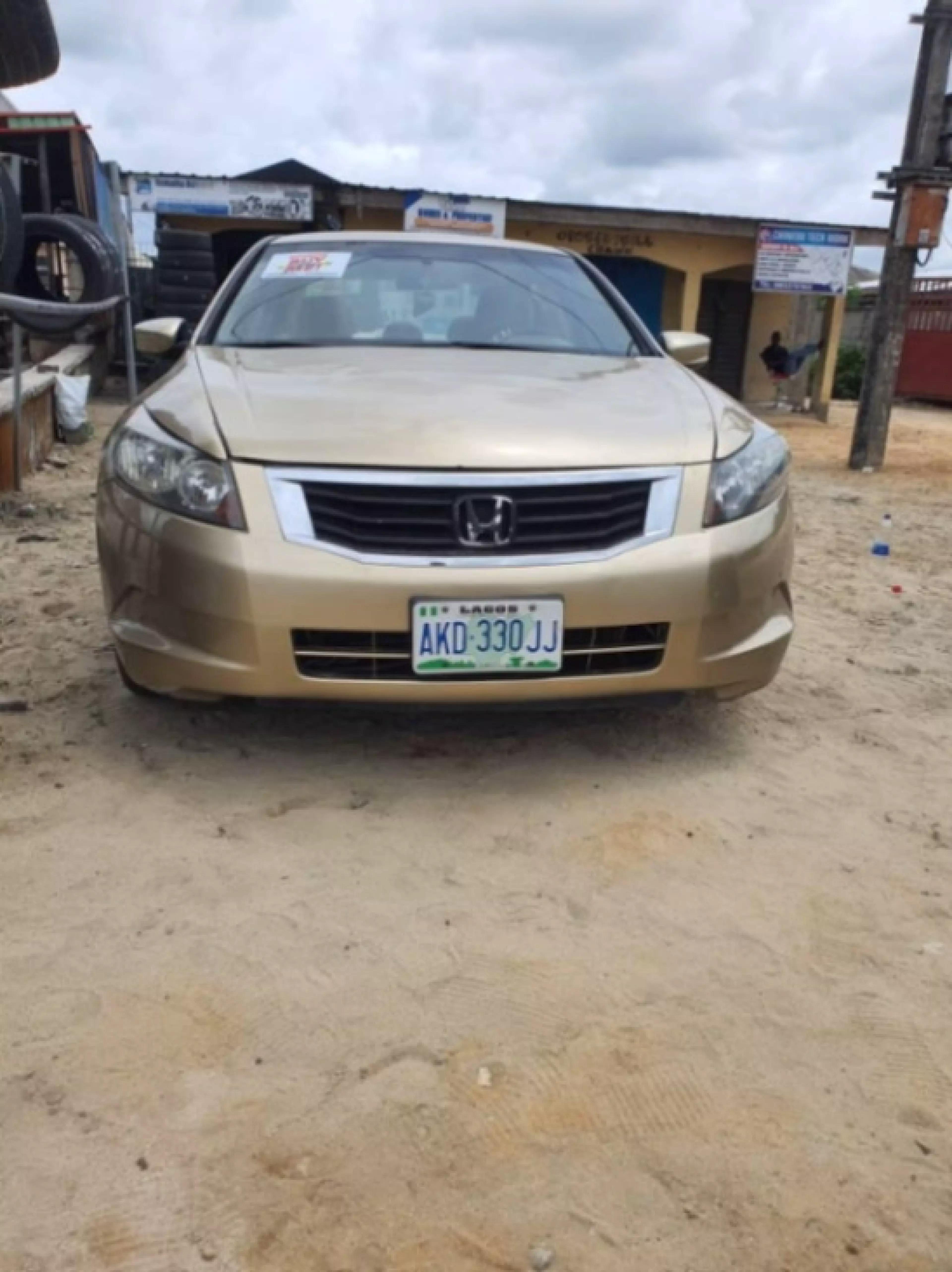 Honda Accord - 2010