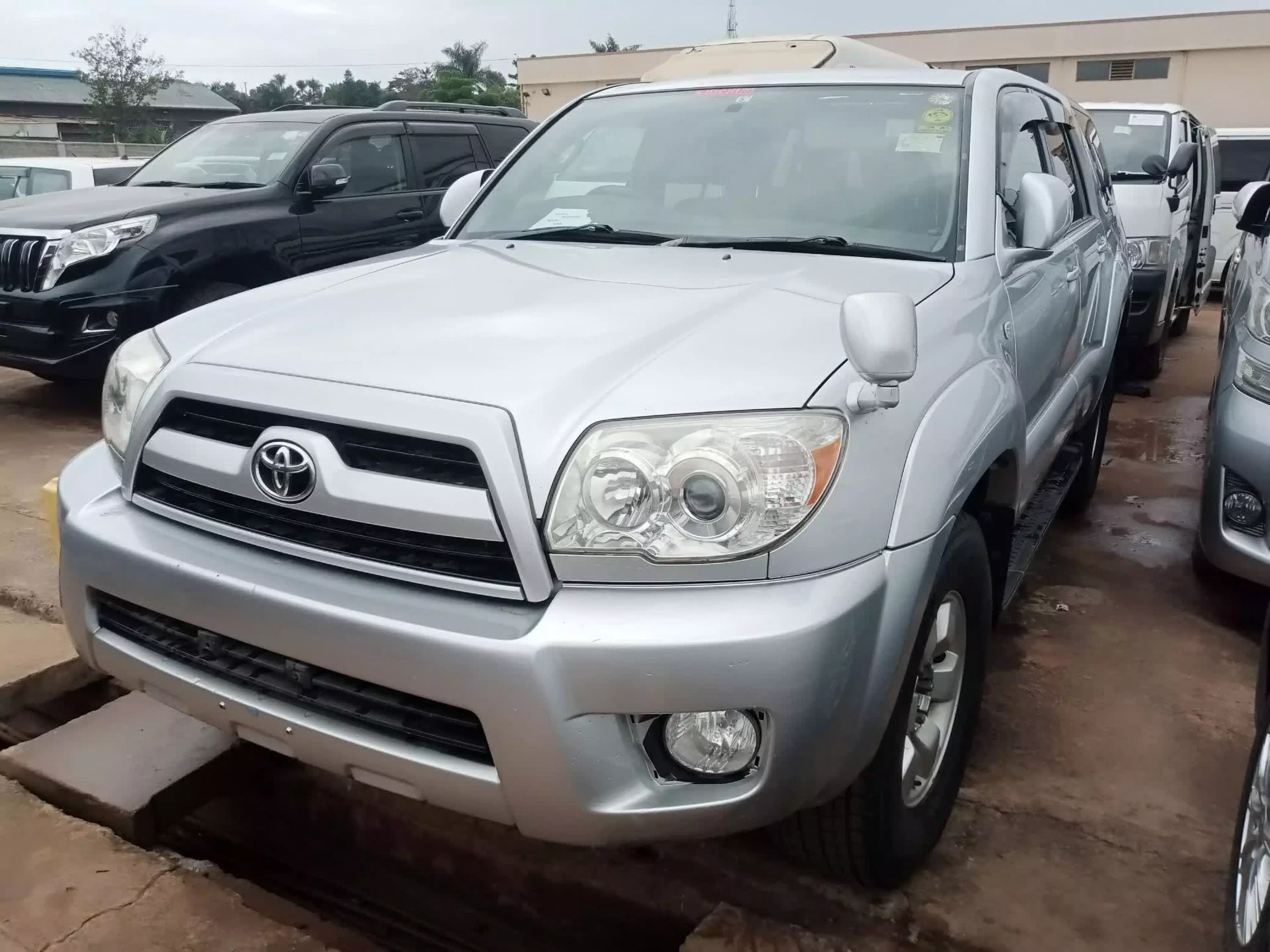Toyota surf - 2008