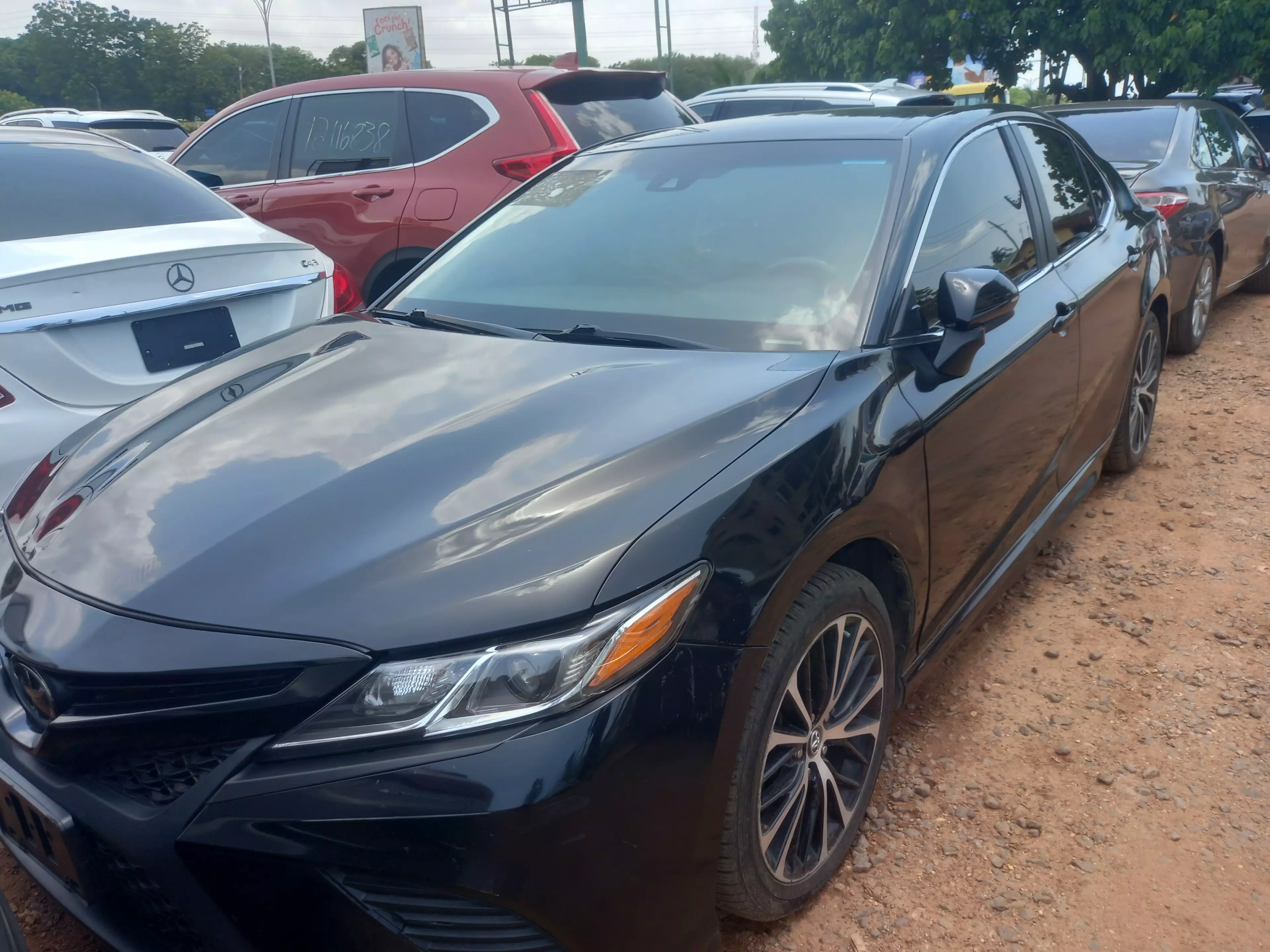 Toyota Camry   - 2018