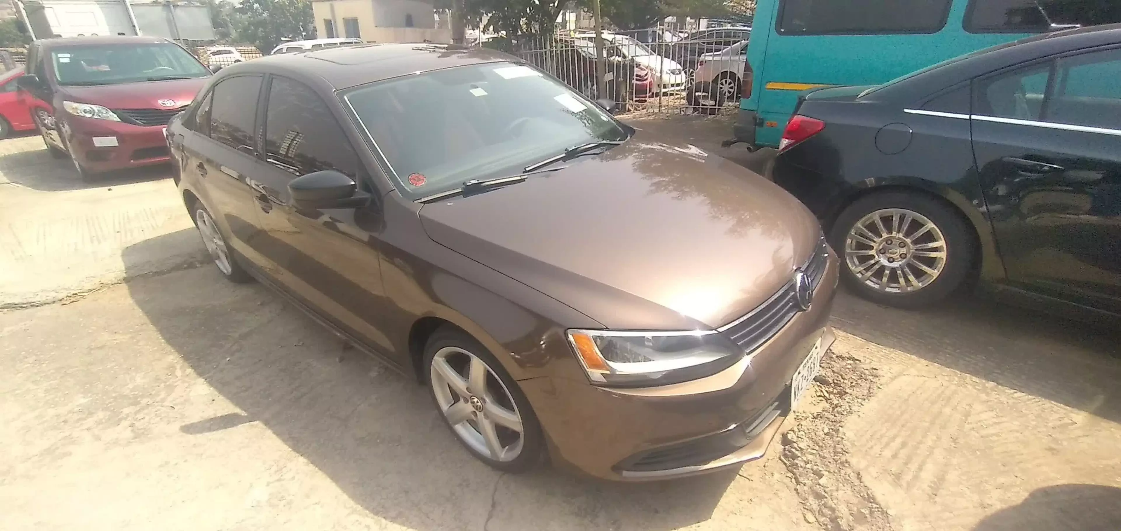 Volkswagen Jetta - 2012