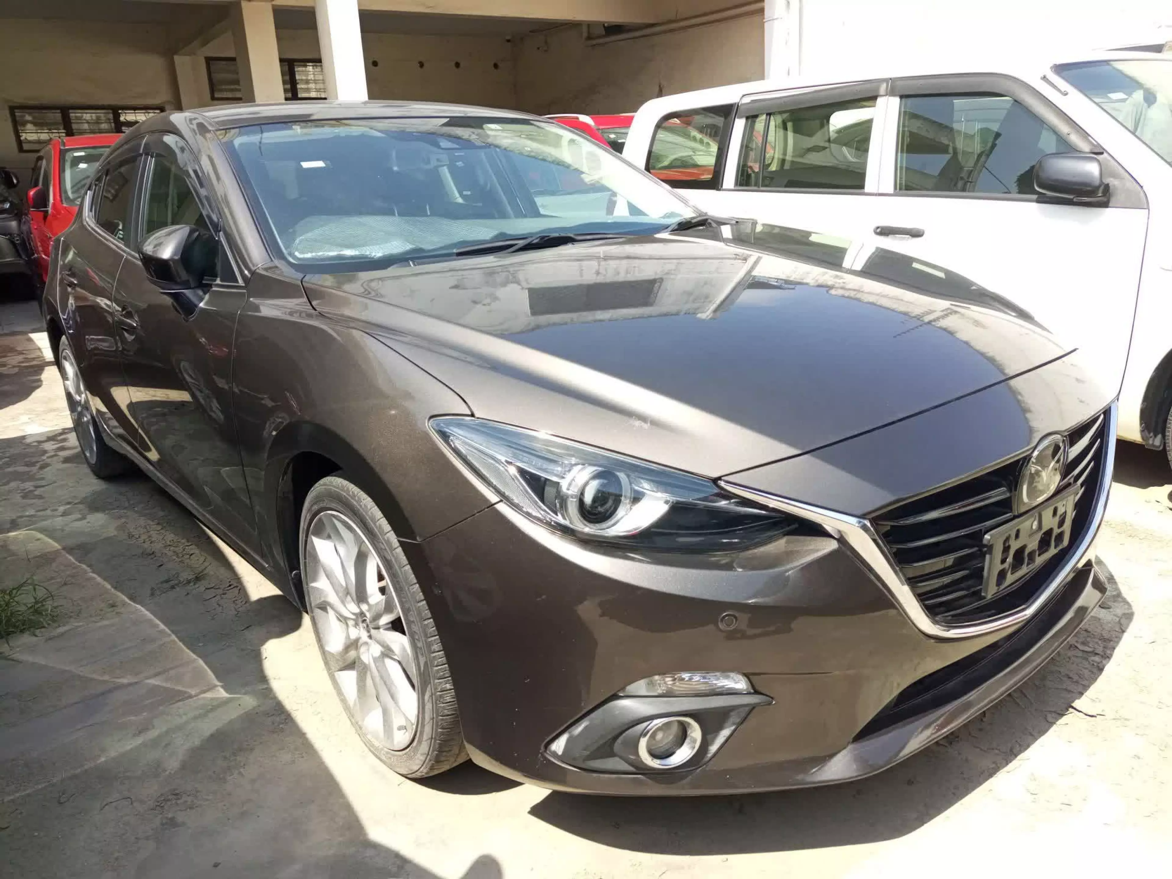 Mazda Axela  - 2015