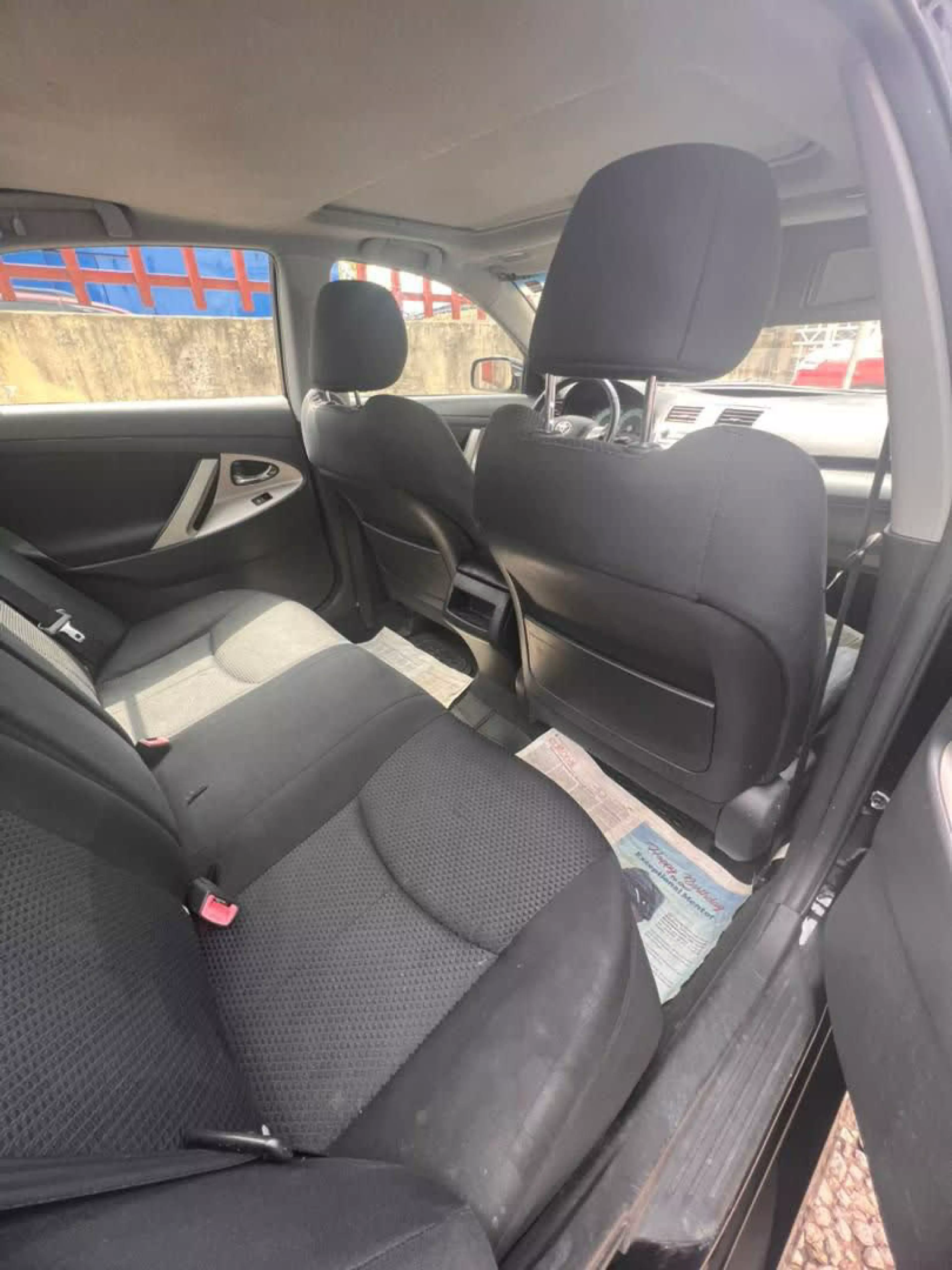 Toyota Camry - 2010