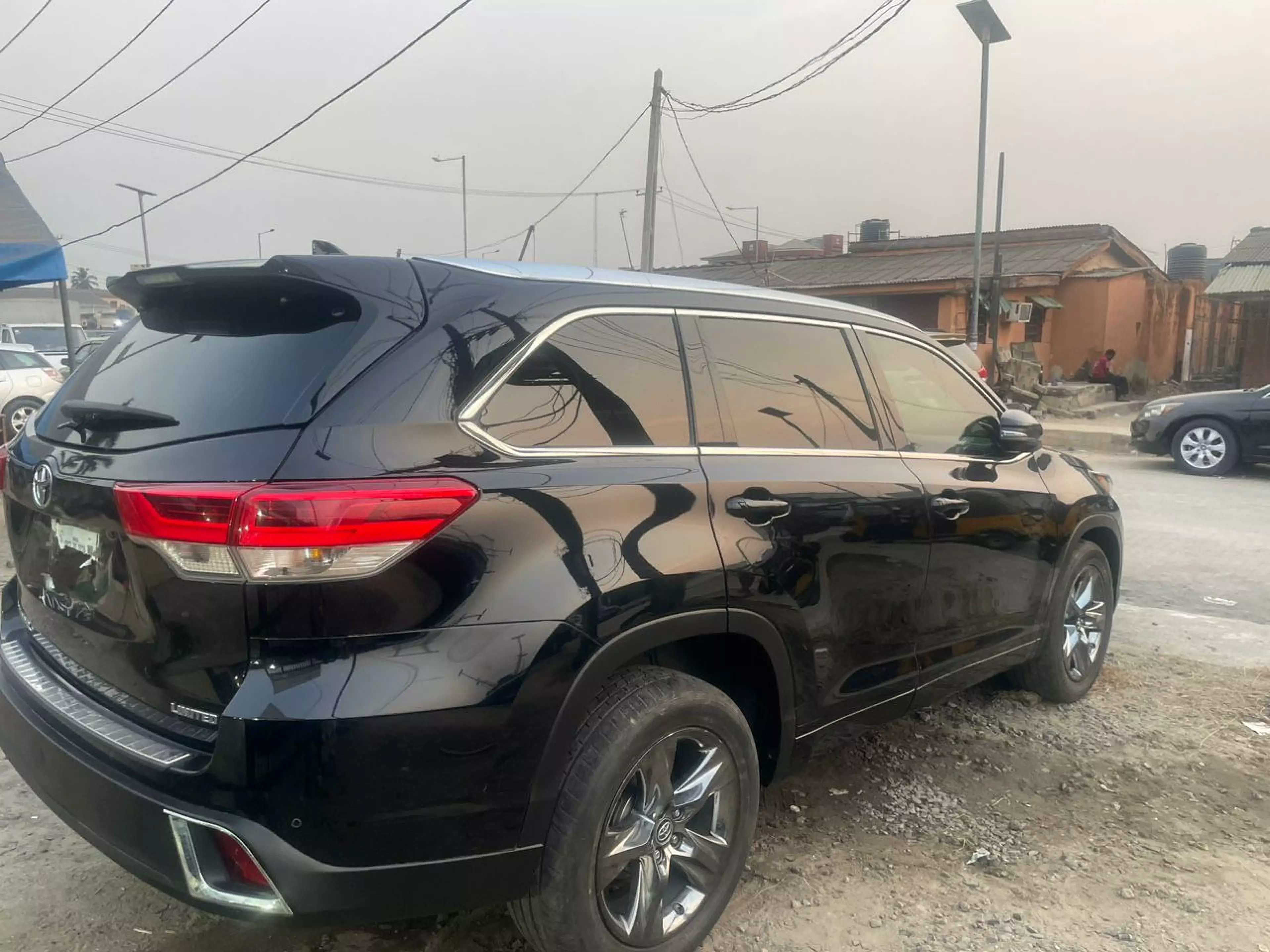 Toyota Highlander   - 2019