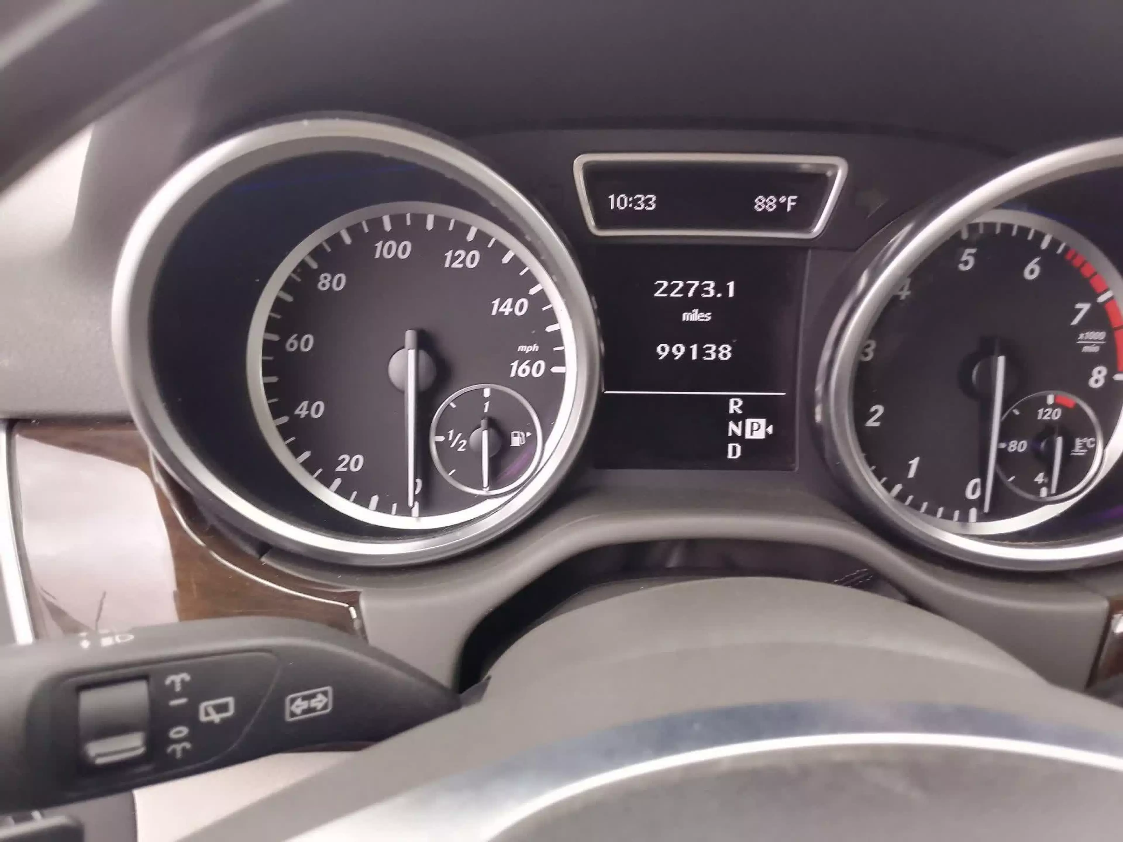 Mercedes-Benz ML 350   - 2012