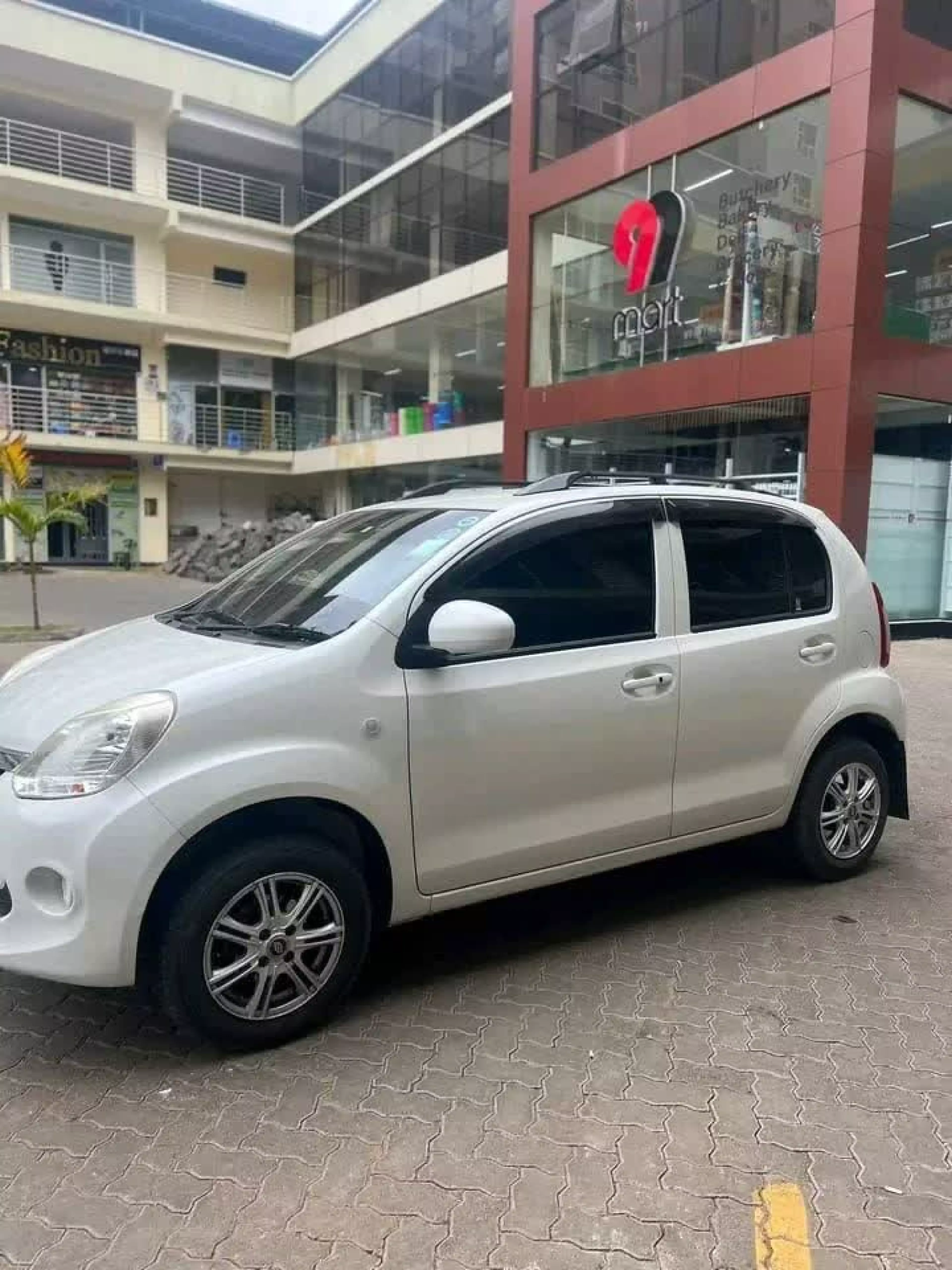 Toyota Passo - 2016