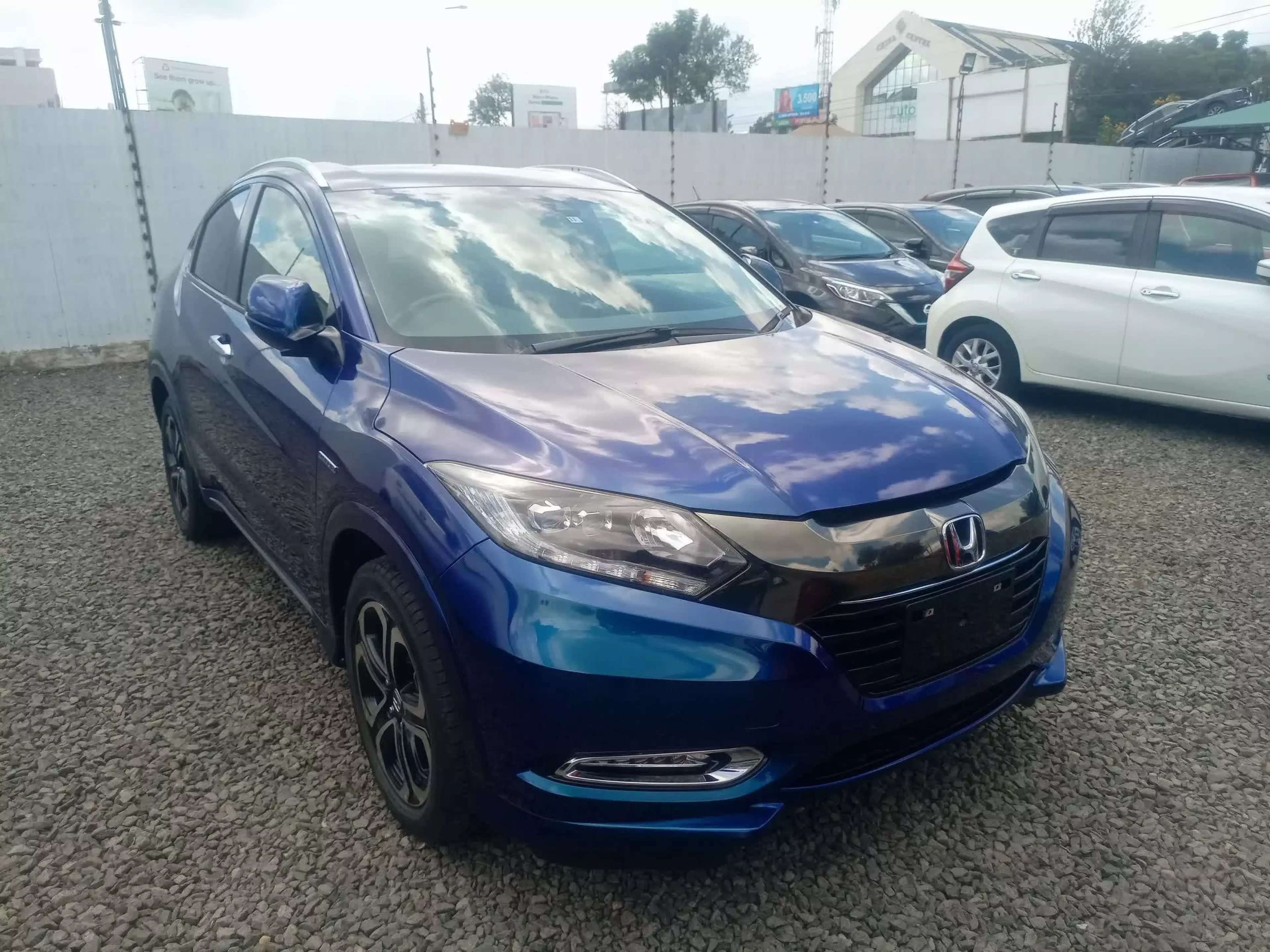 Honda Vezel Hybrid - 2016