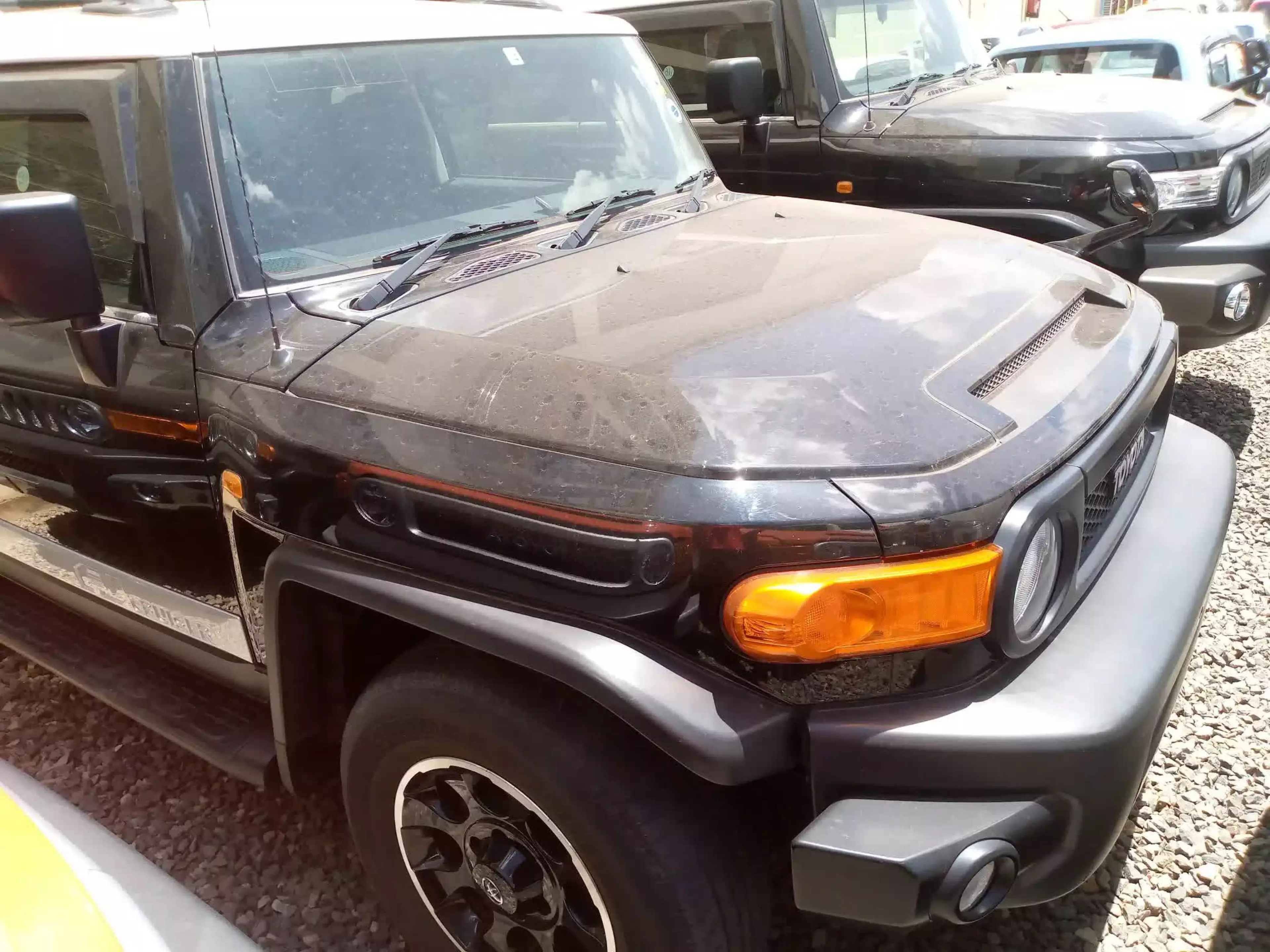 Toyota FJ Cruiser - 2015