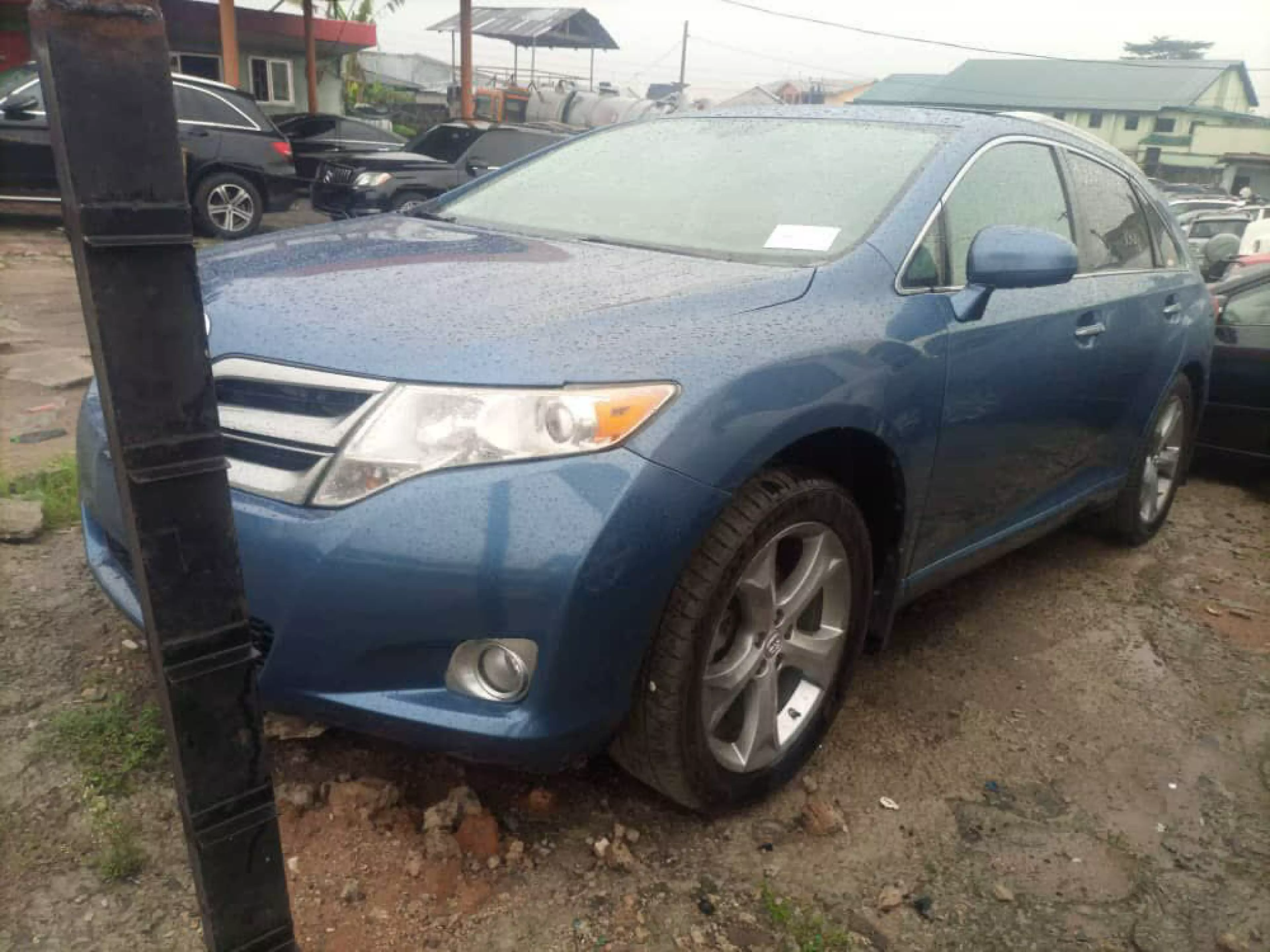 Toyota Venza - 2010