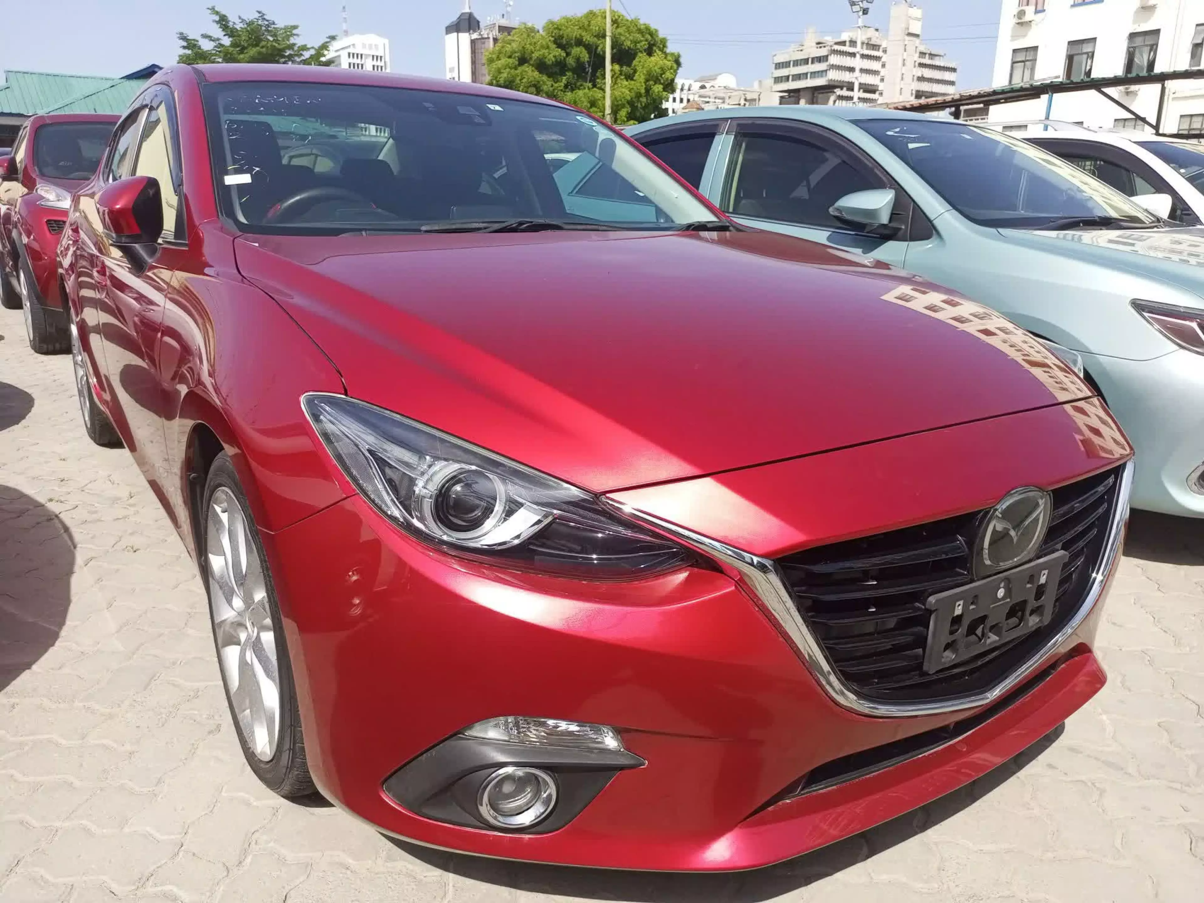 Mazda Axela  - 2015
