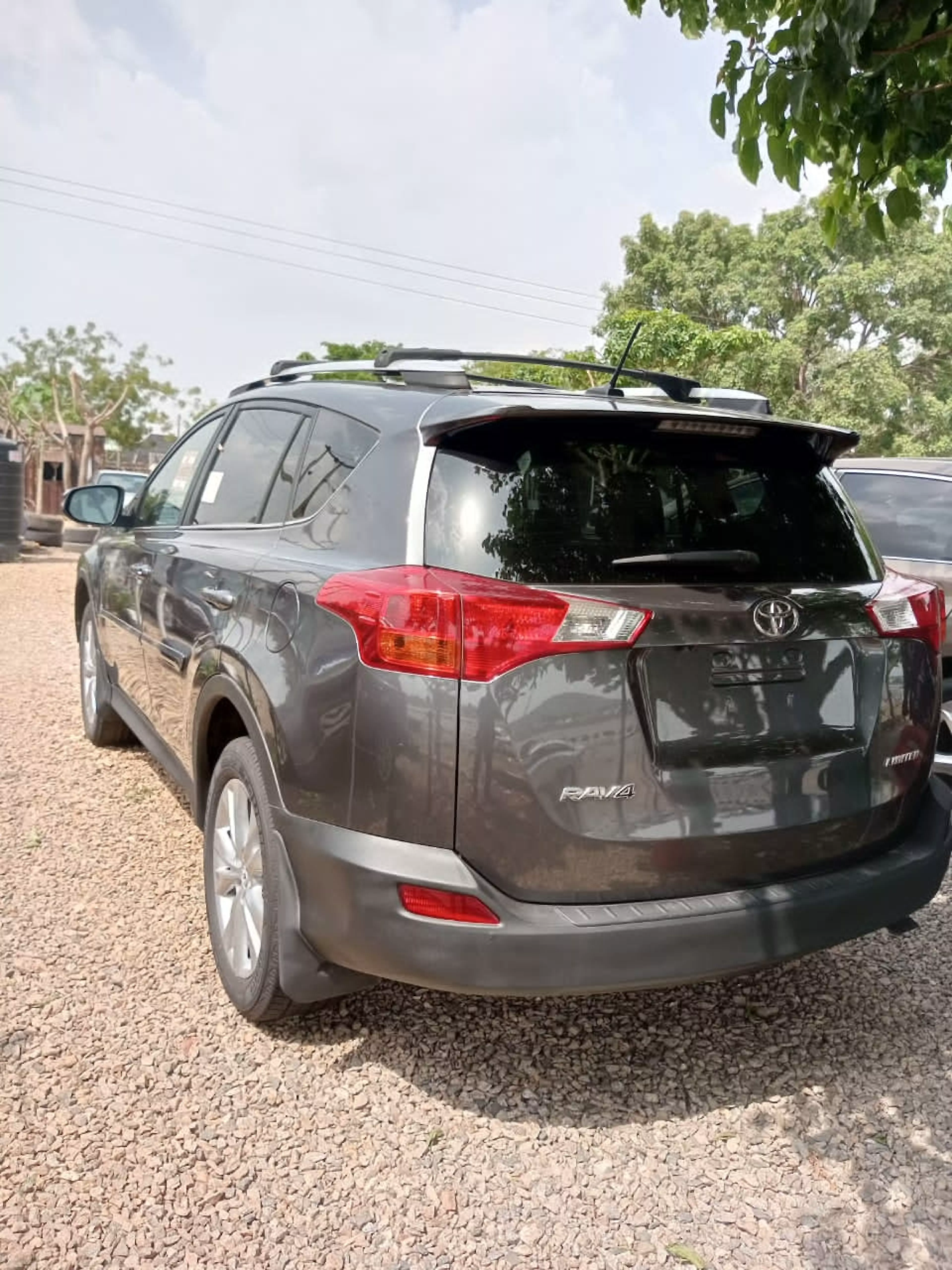 Toyota RAV4   - 2015