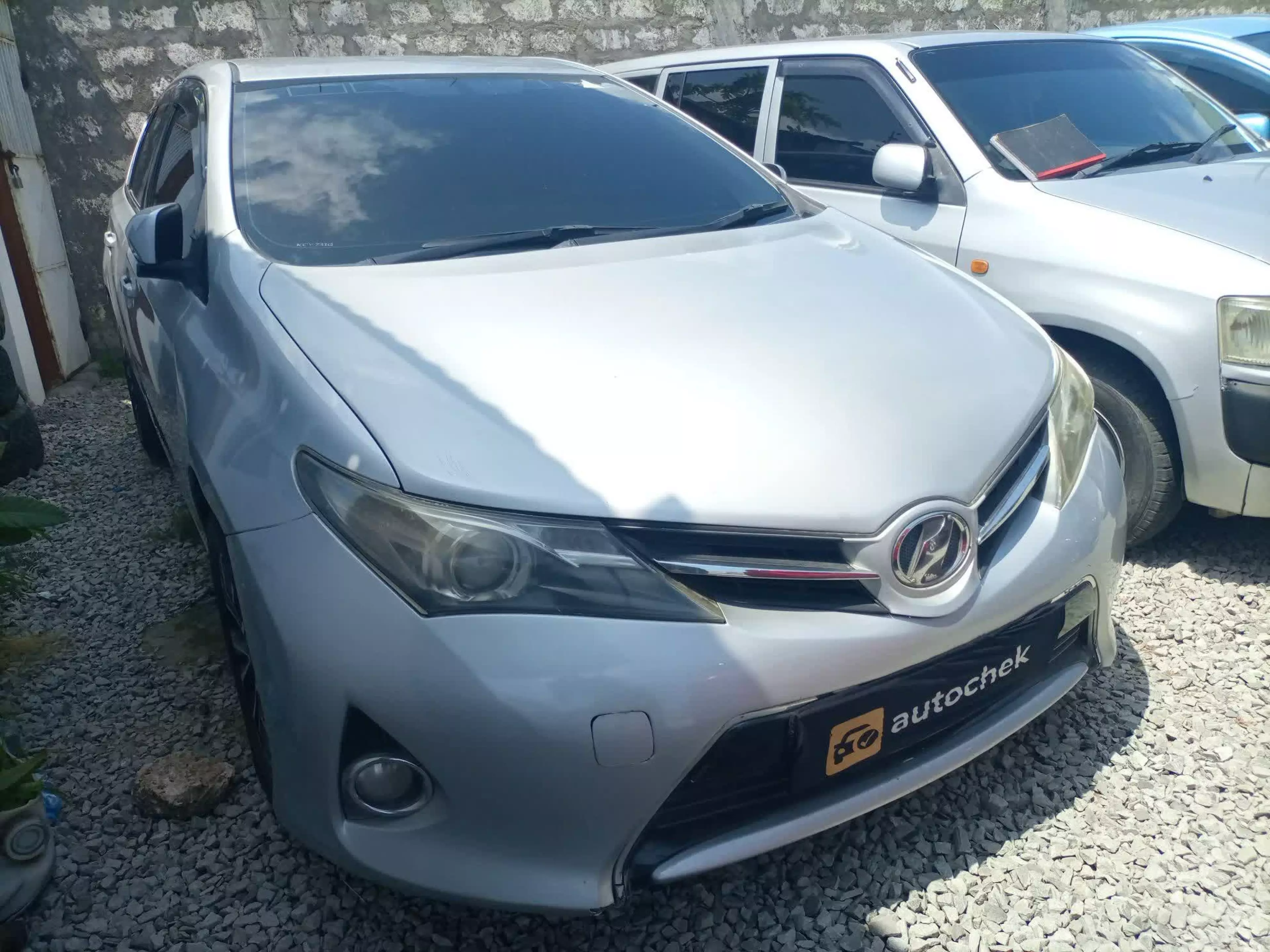 Toyota Auris - 2012