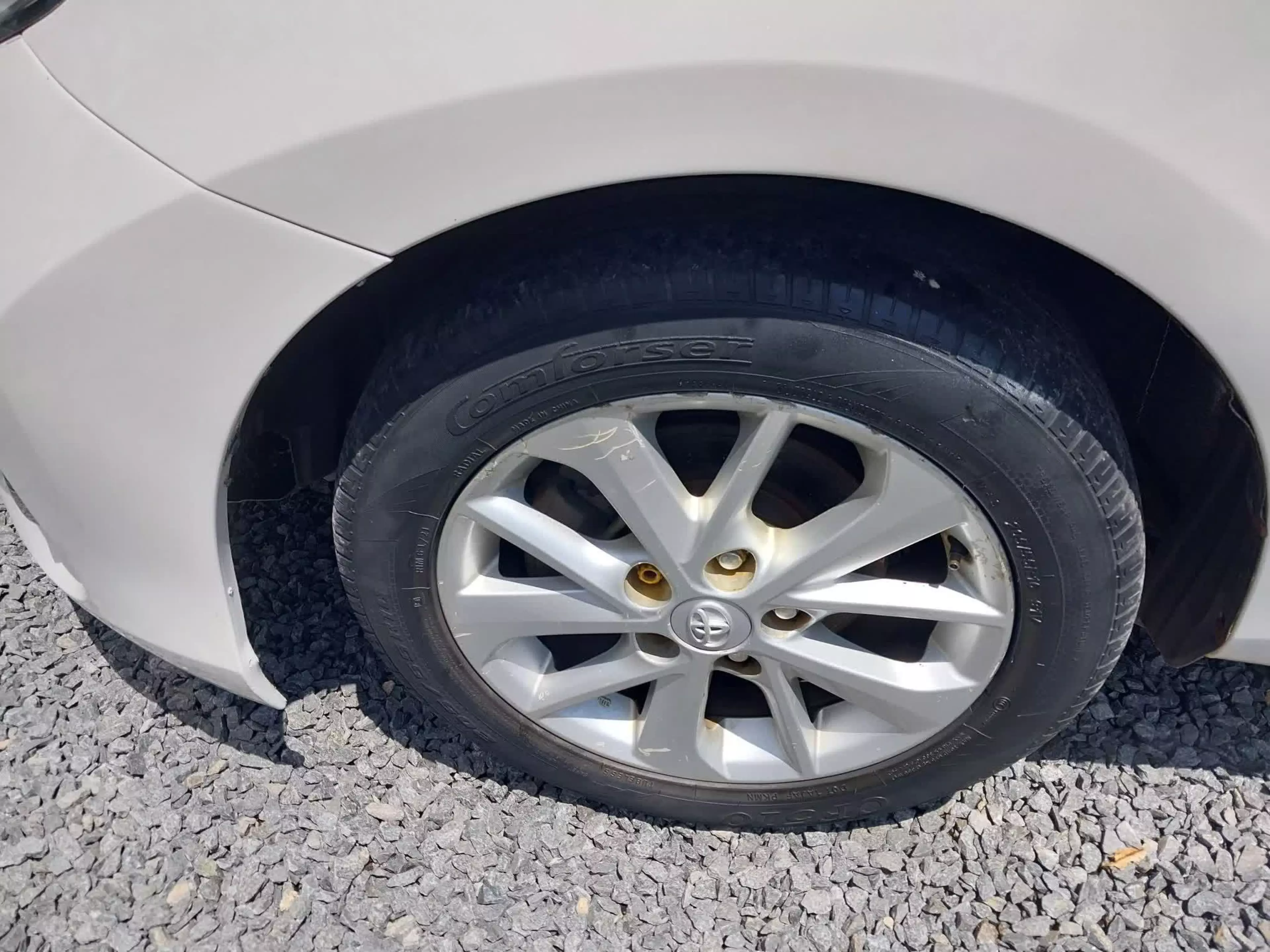 Toyota Auris   - 2013