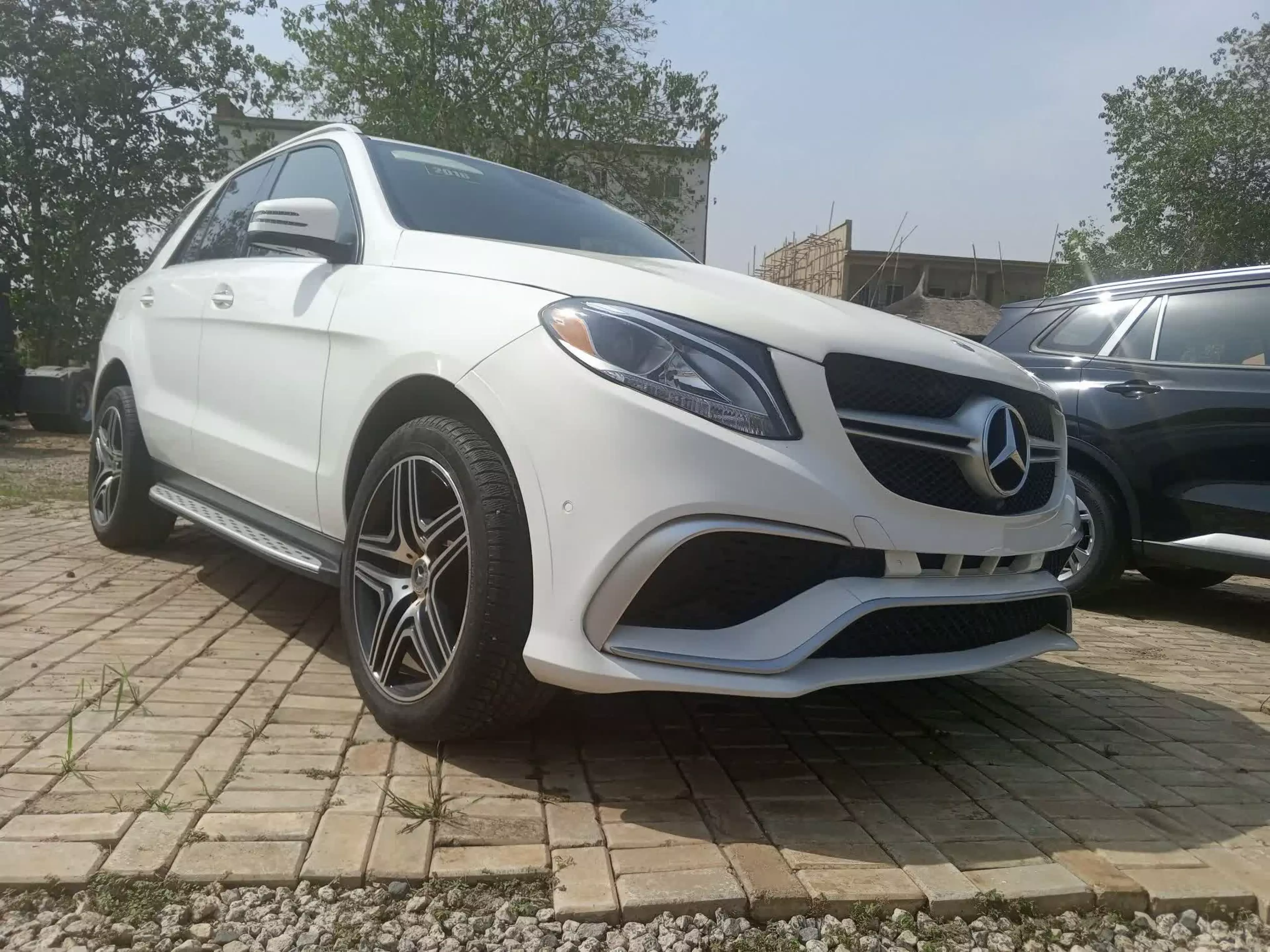 Mercedes-Benz GLE 350 - 2016
