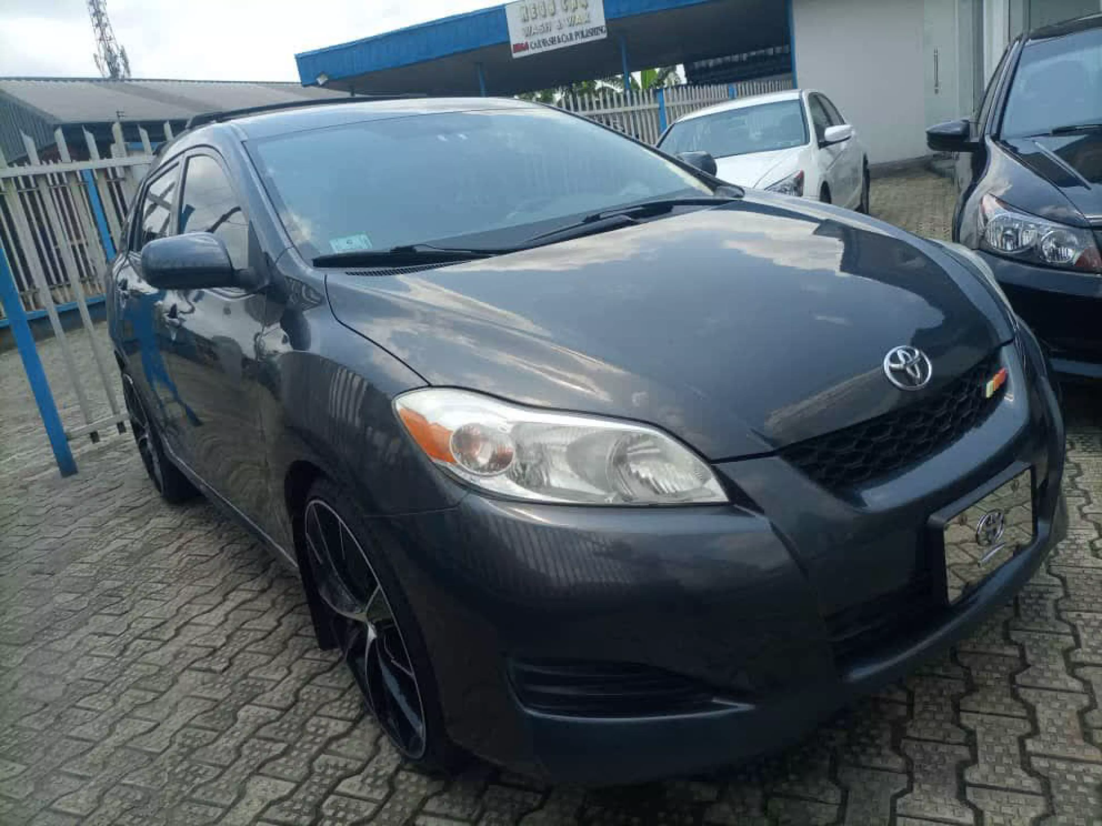 Toyota Matrix - 2009