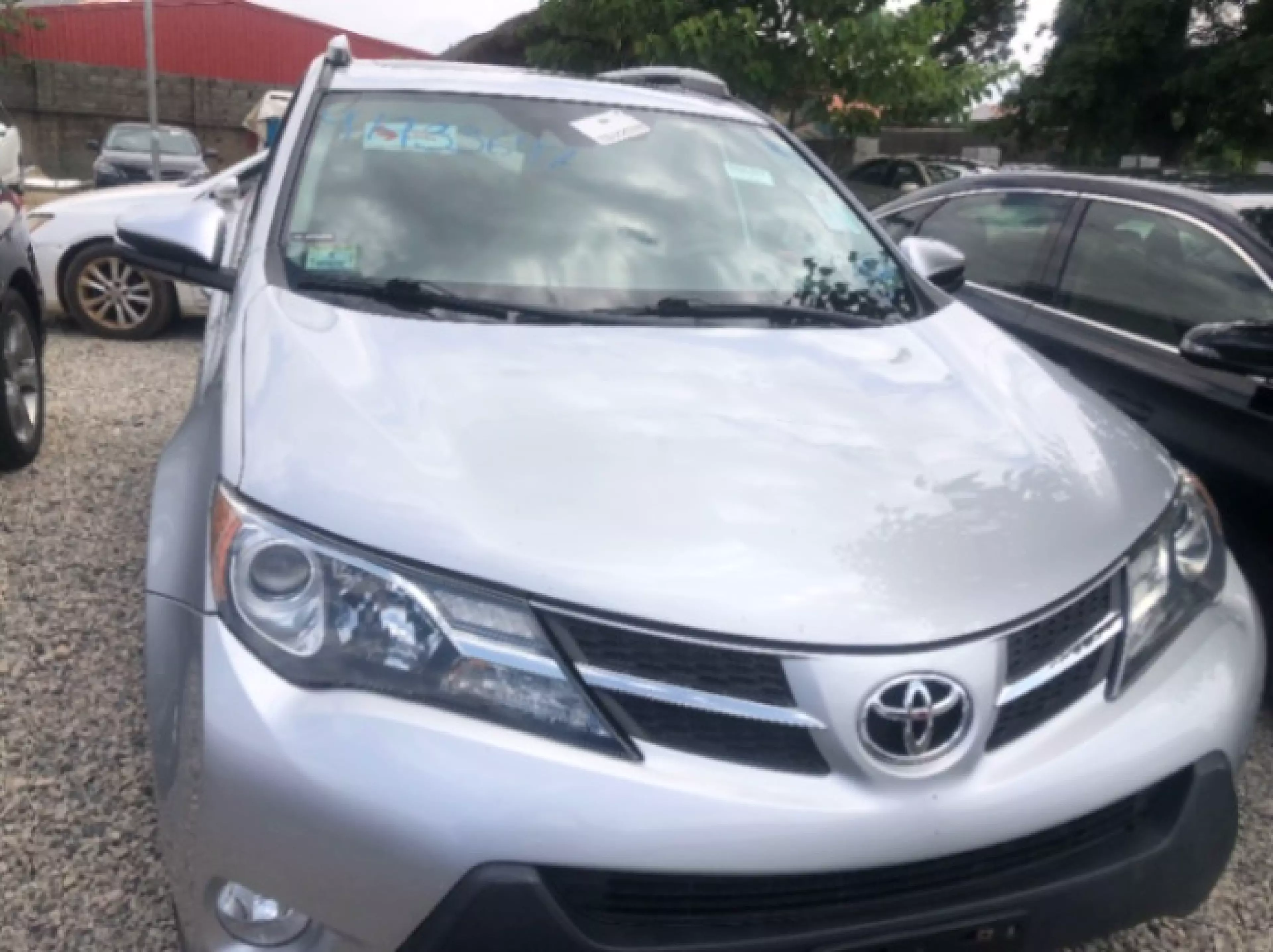 Toyota RAV4 - 2015