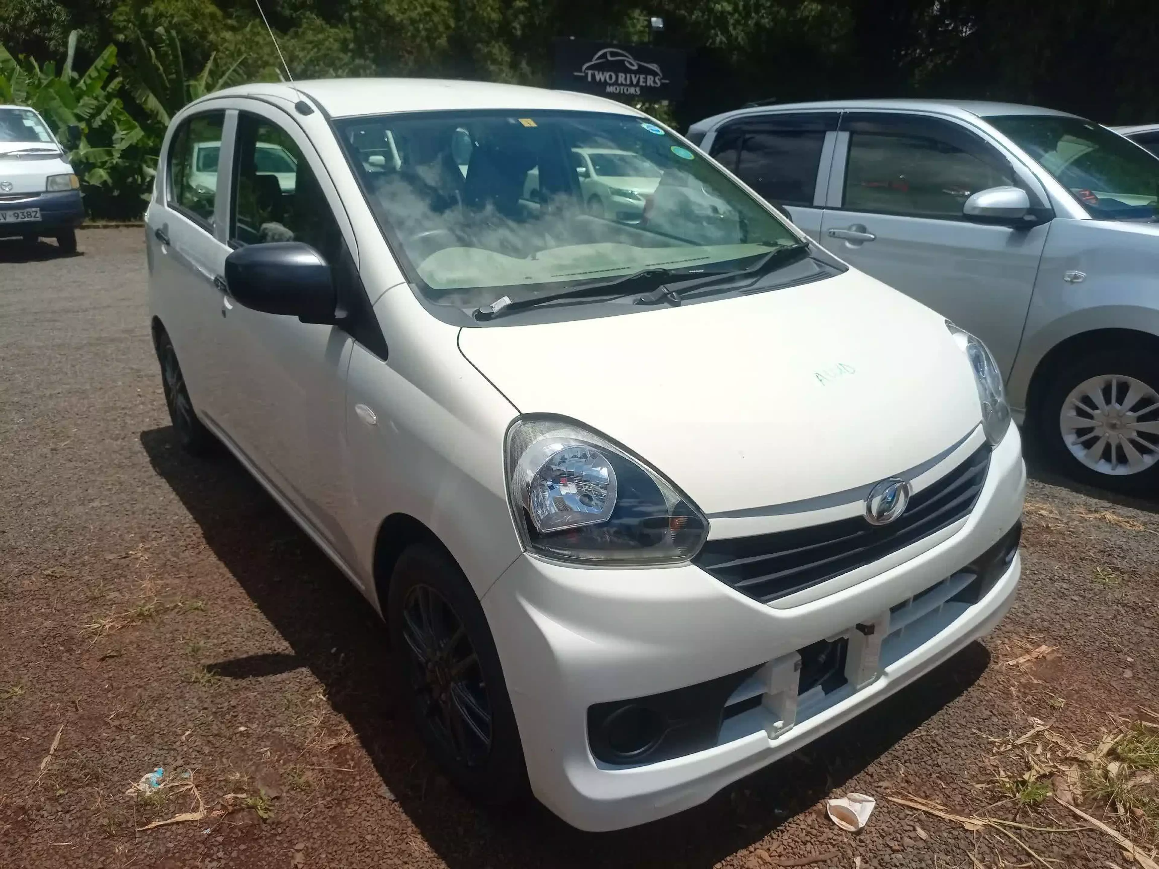 Daihatsu Mira  - 2017