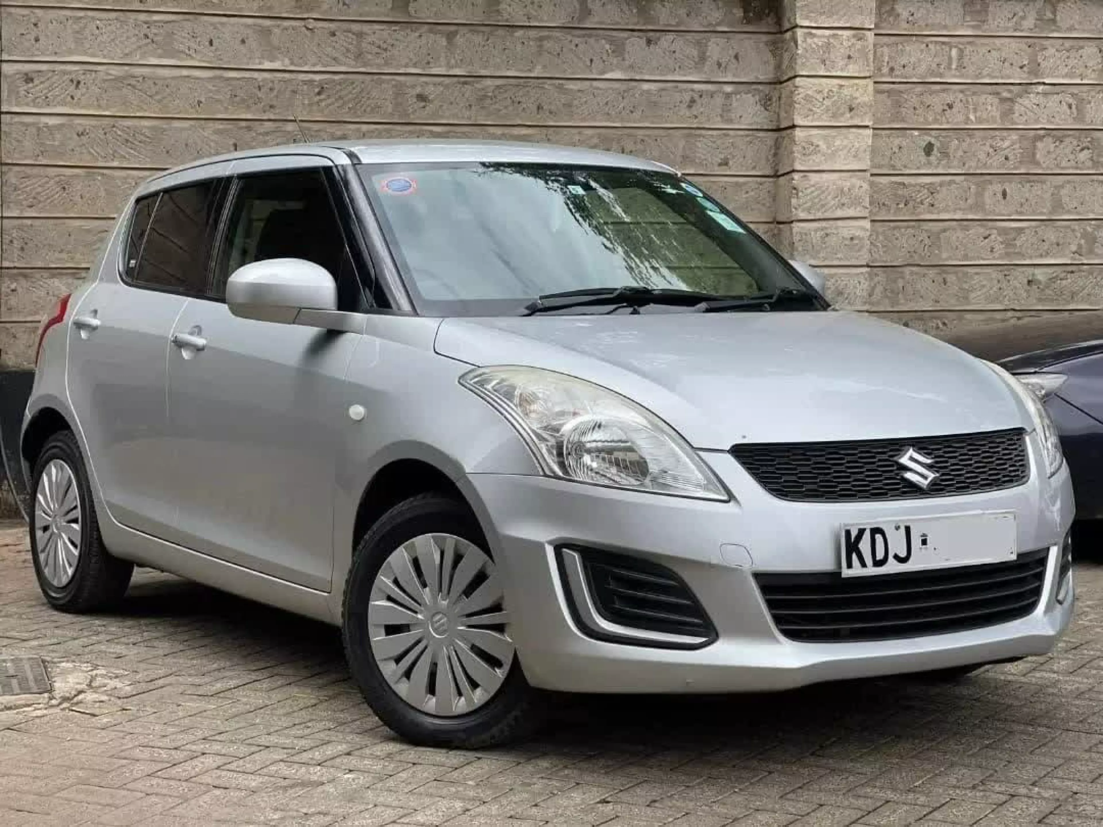SUZUKI Swift RS - 2015