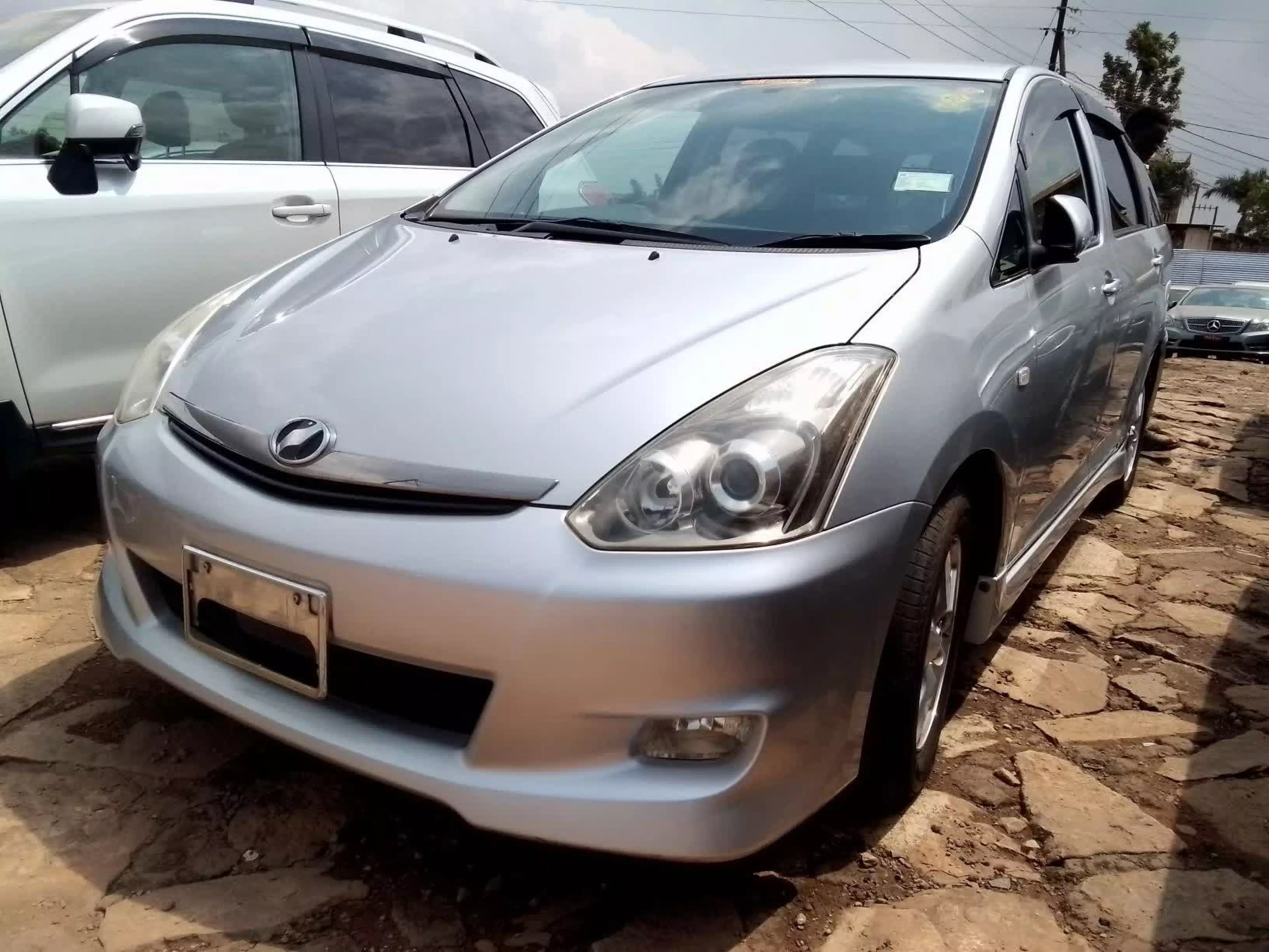 Toyota Wish - 2008