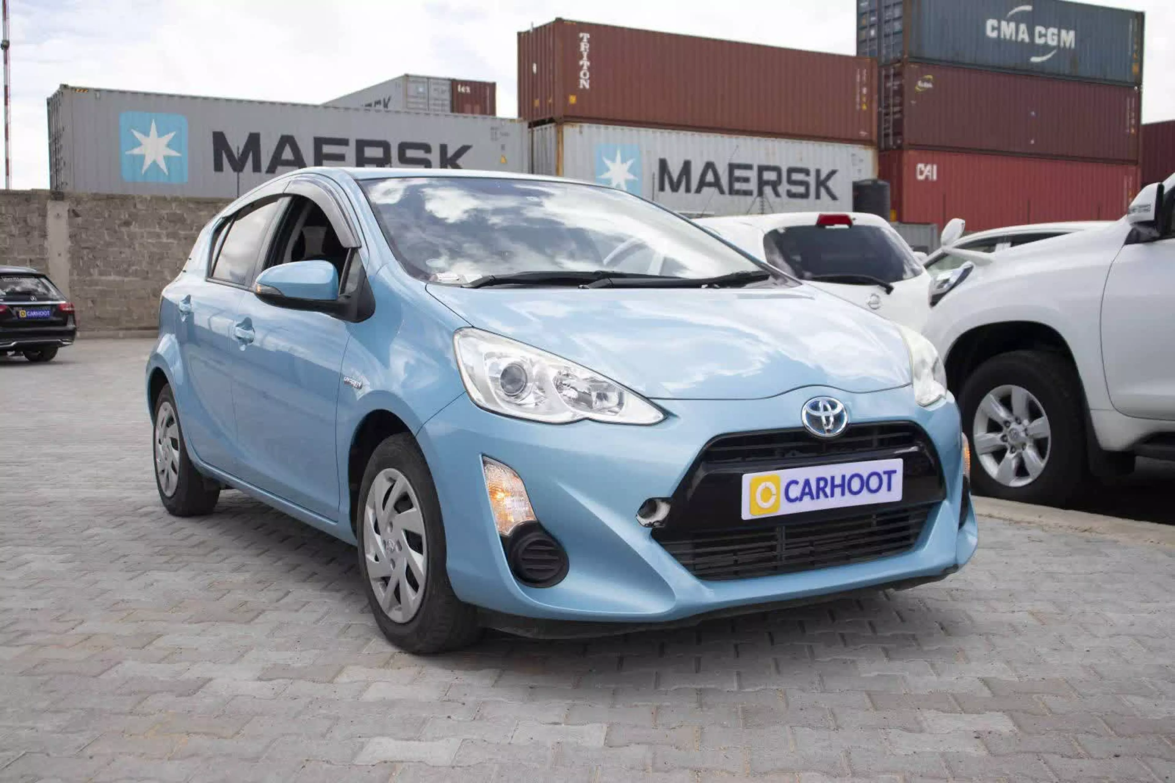 Toyota Aqua - 2015