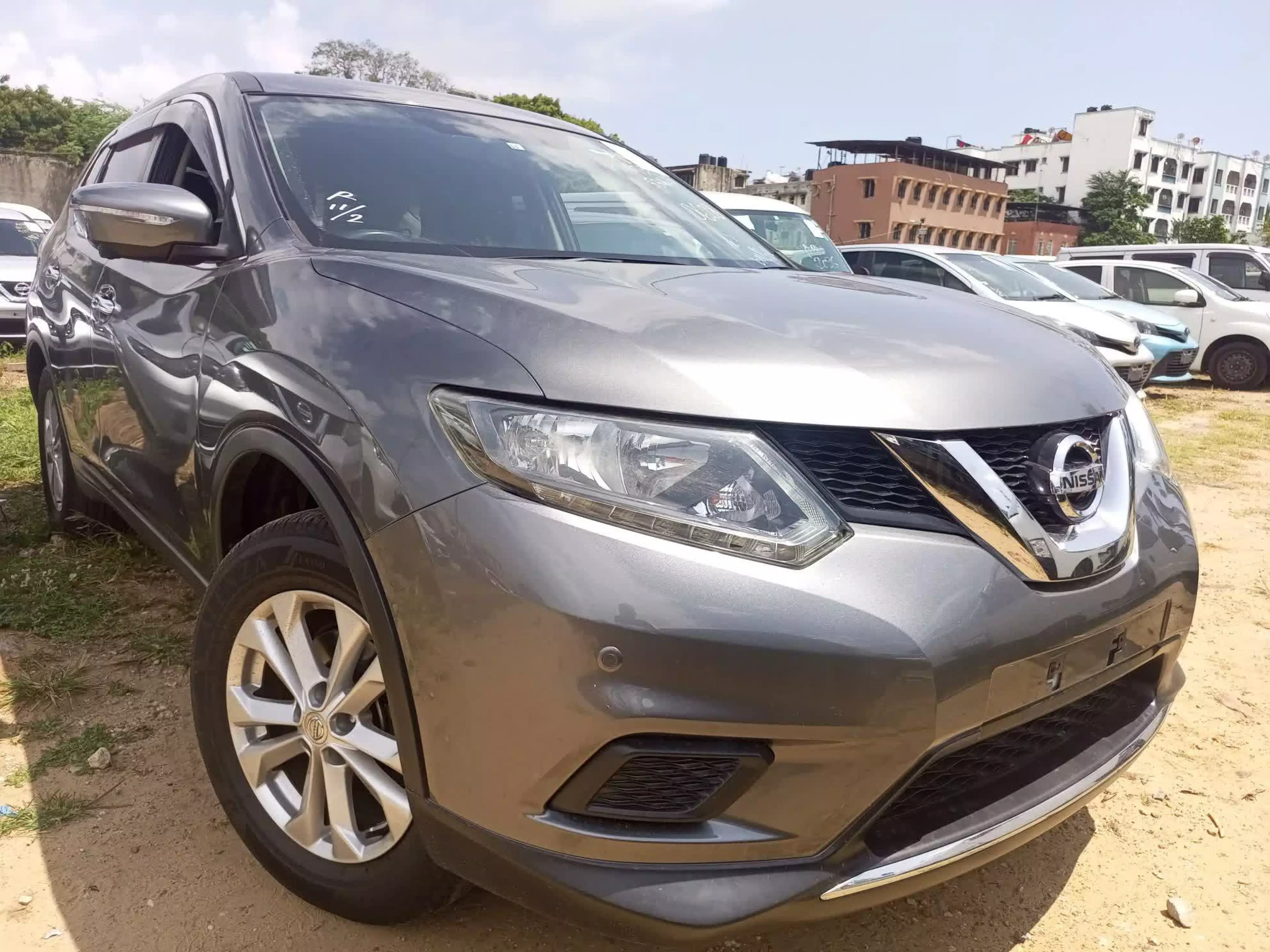 Nissan X-Trail - 2015