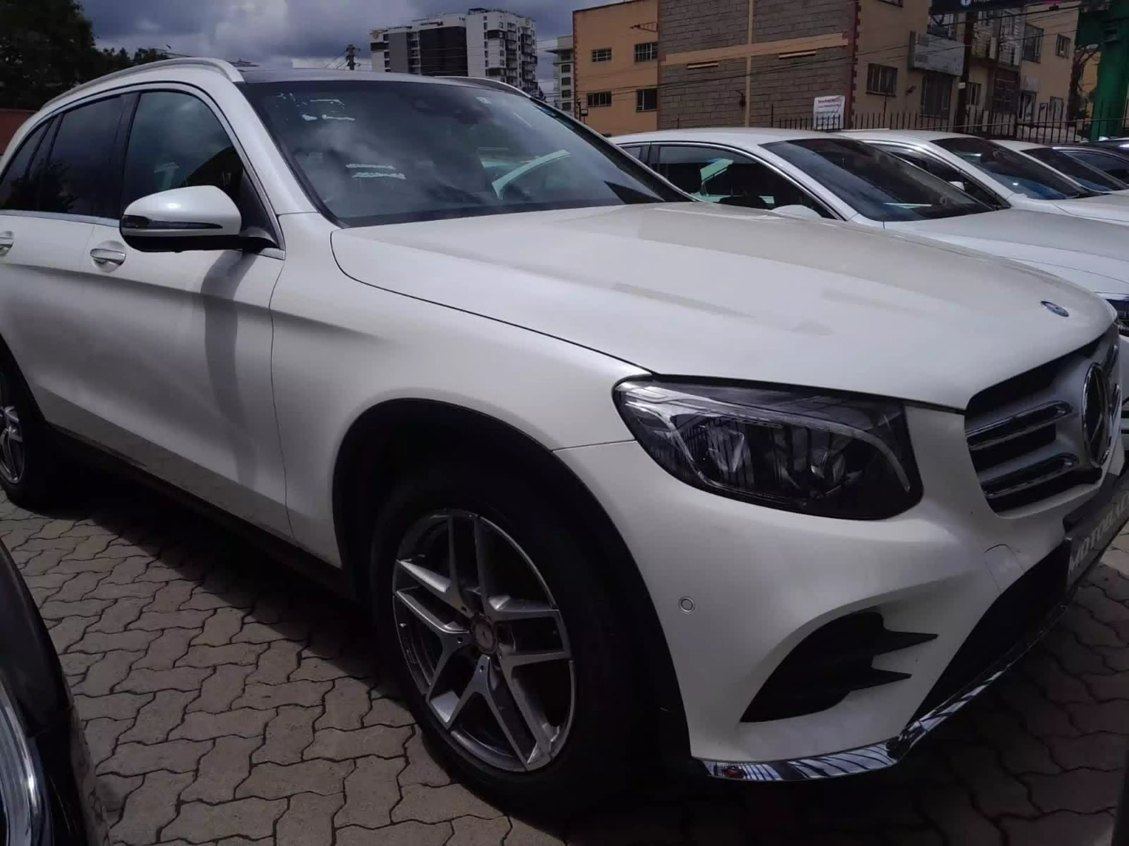 Mercedes-Benz GLC 250 - 2015