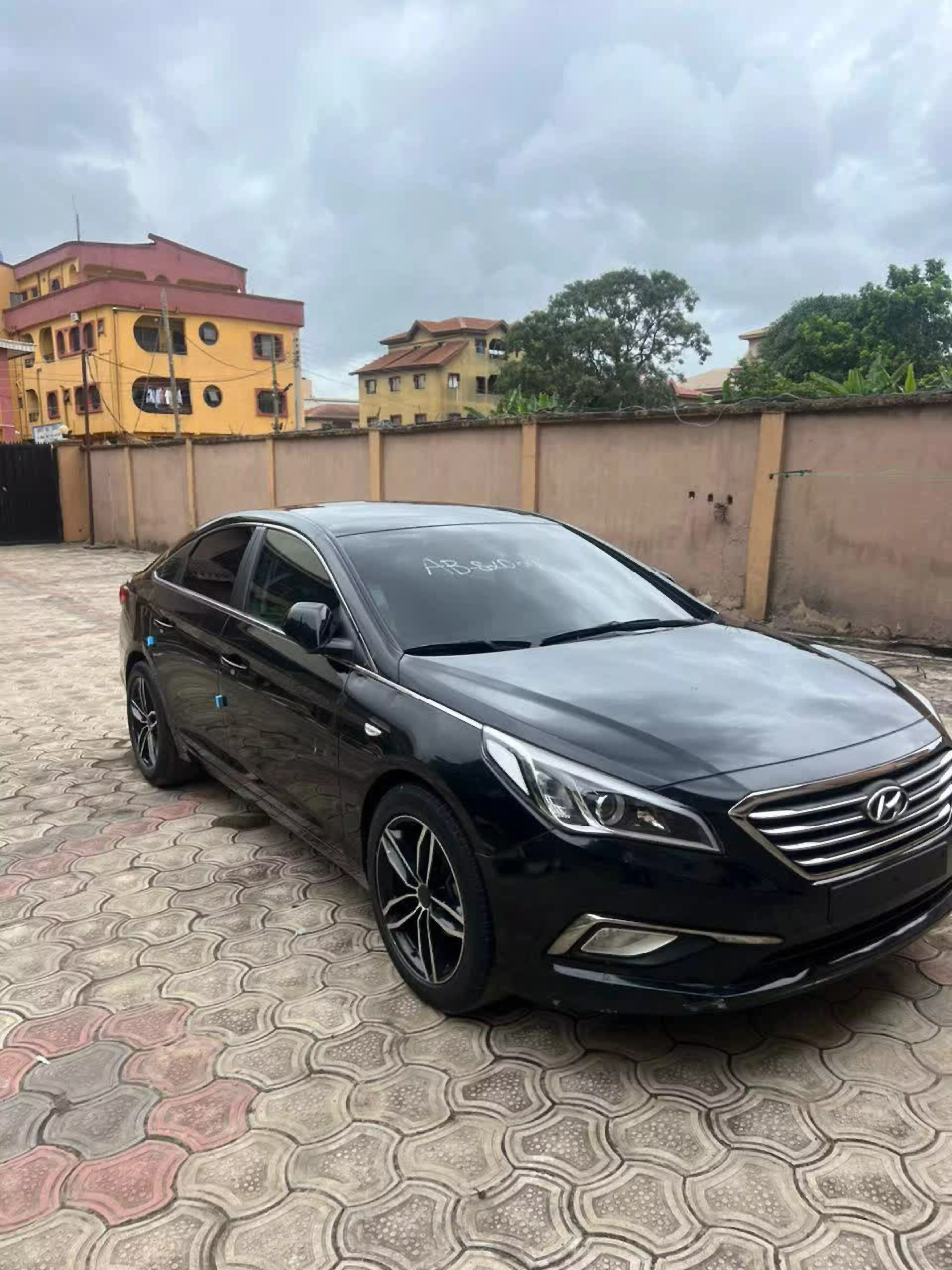 Hyundai Sonata - 2015