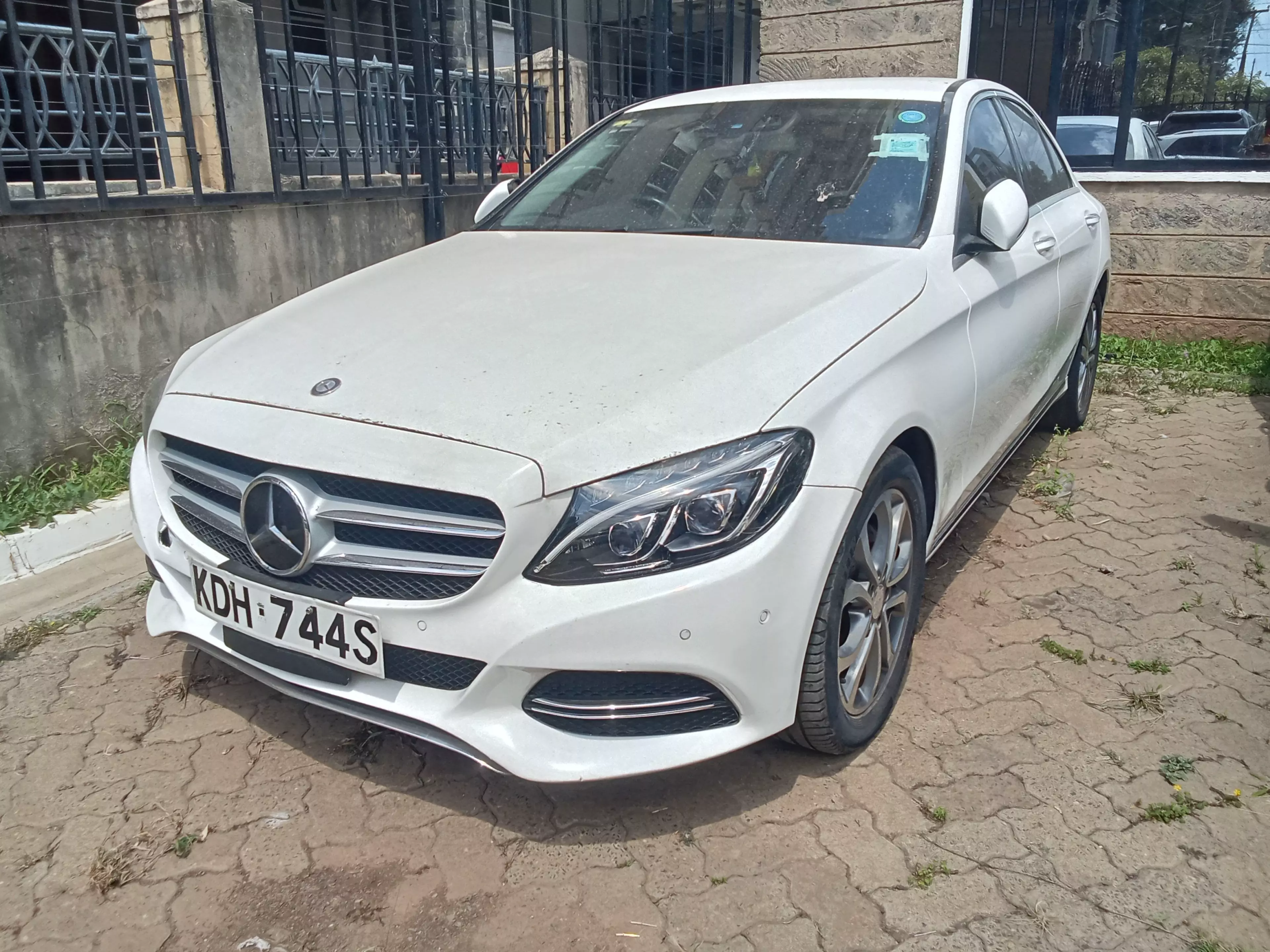 Mercedes-Benz C 200 - 2014