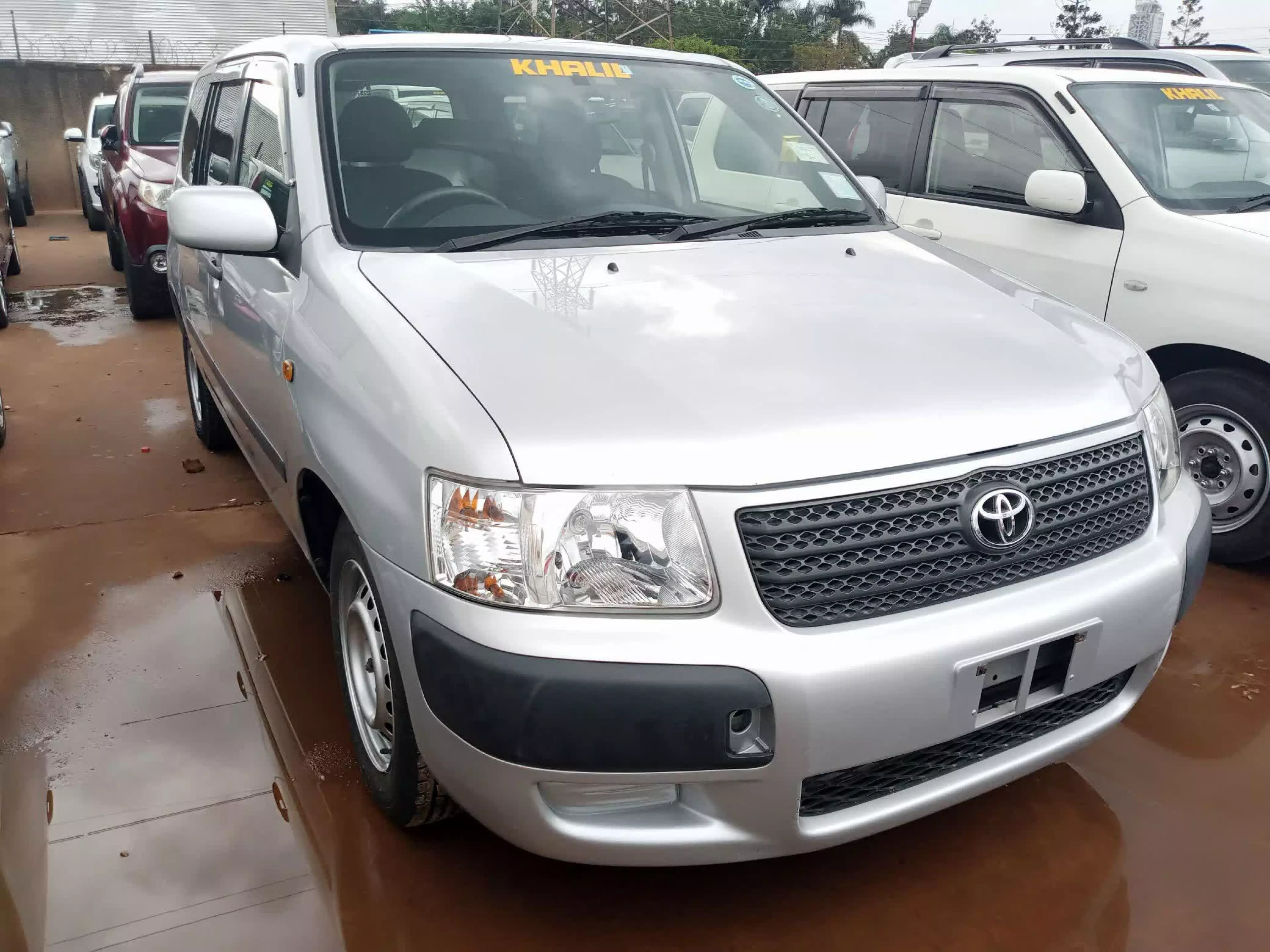 Toyota Succeed  - 2014