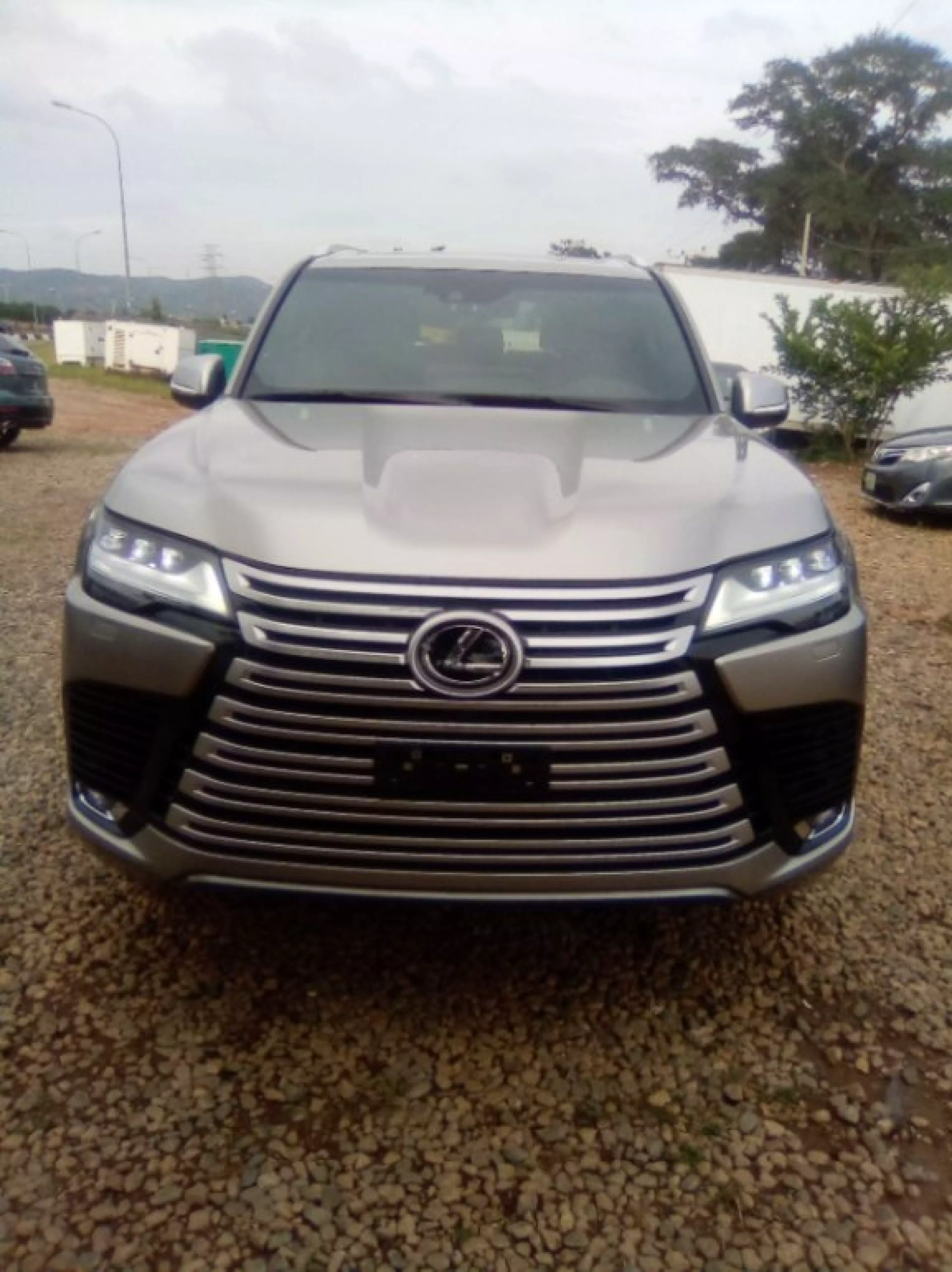 Lexus LX 600 - 2022