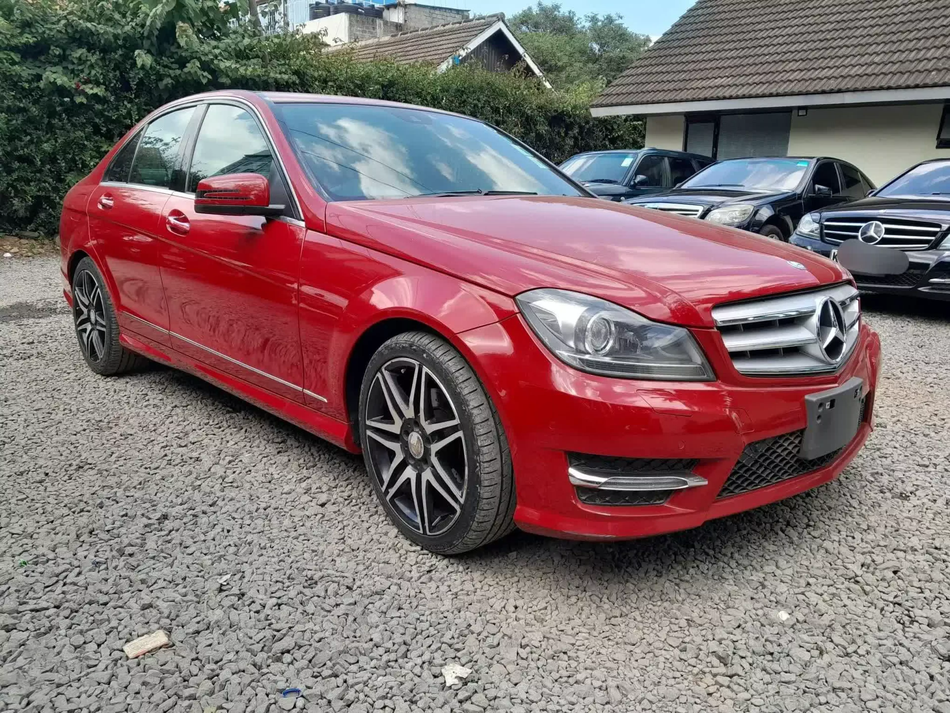 Mercedes-Benz C 180 - 2013