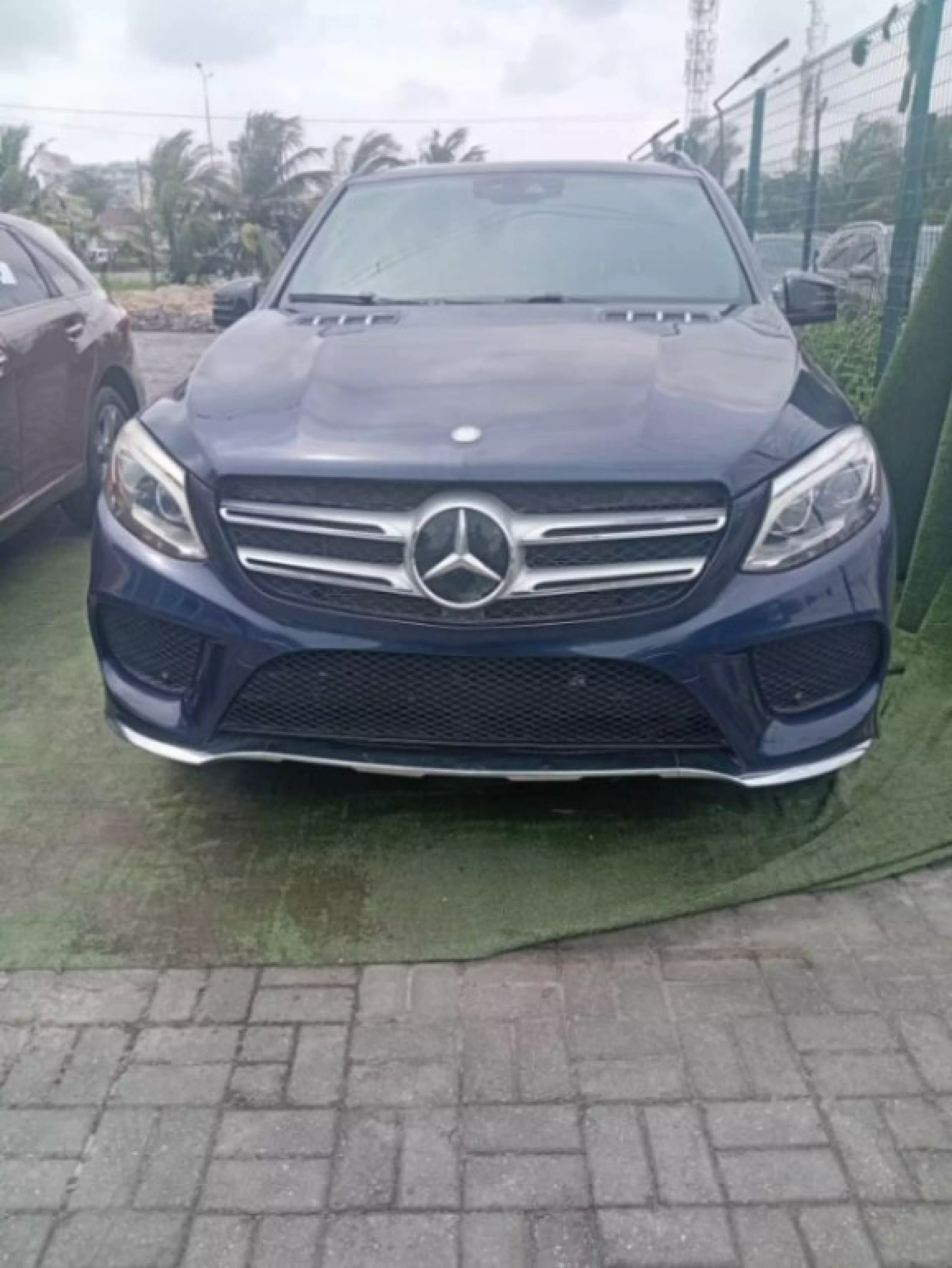Mercedes-Benz GLE 400 - 2016