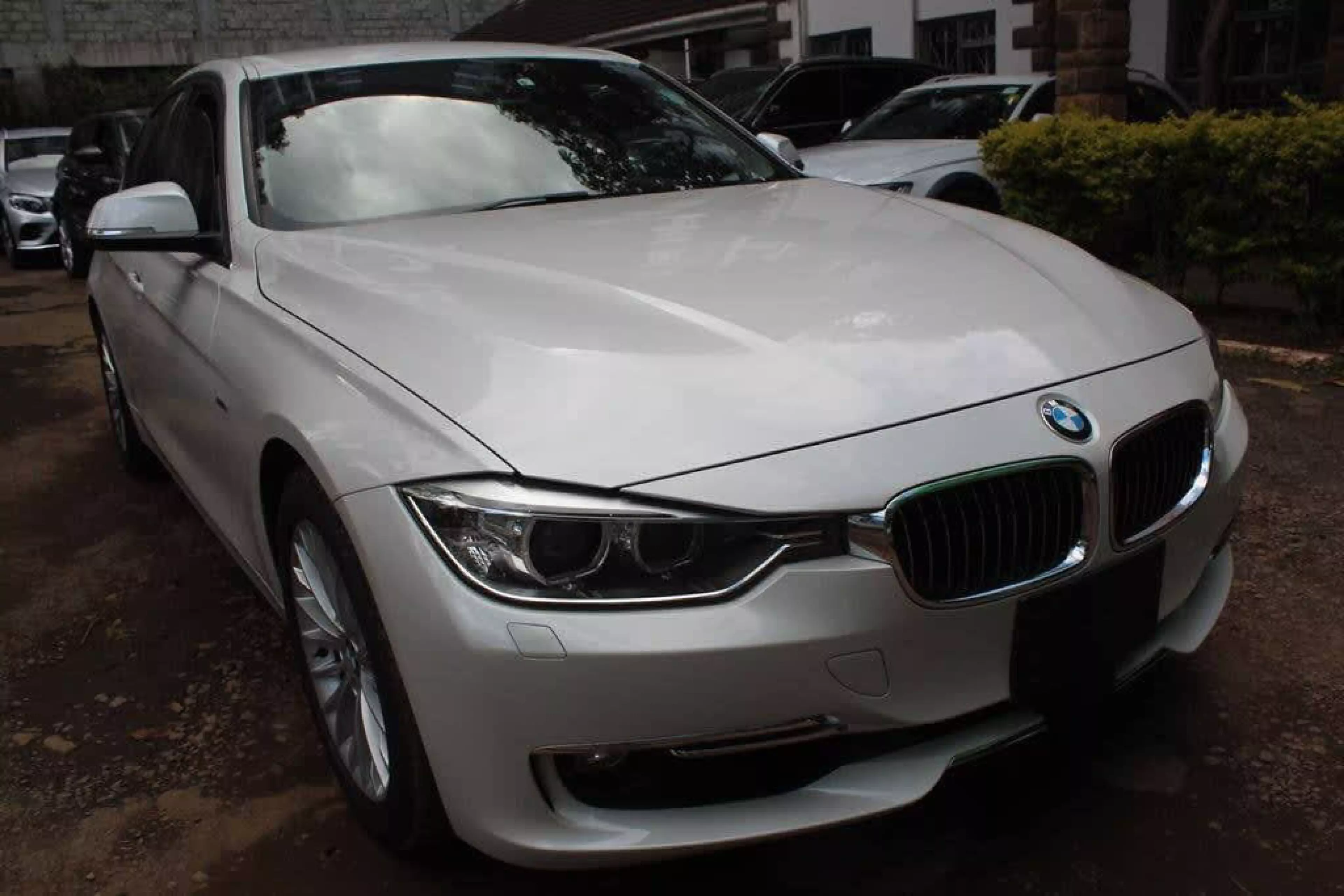 BMW 320 - 2012