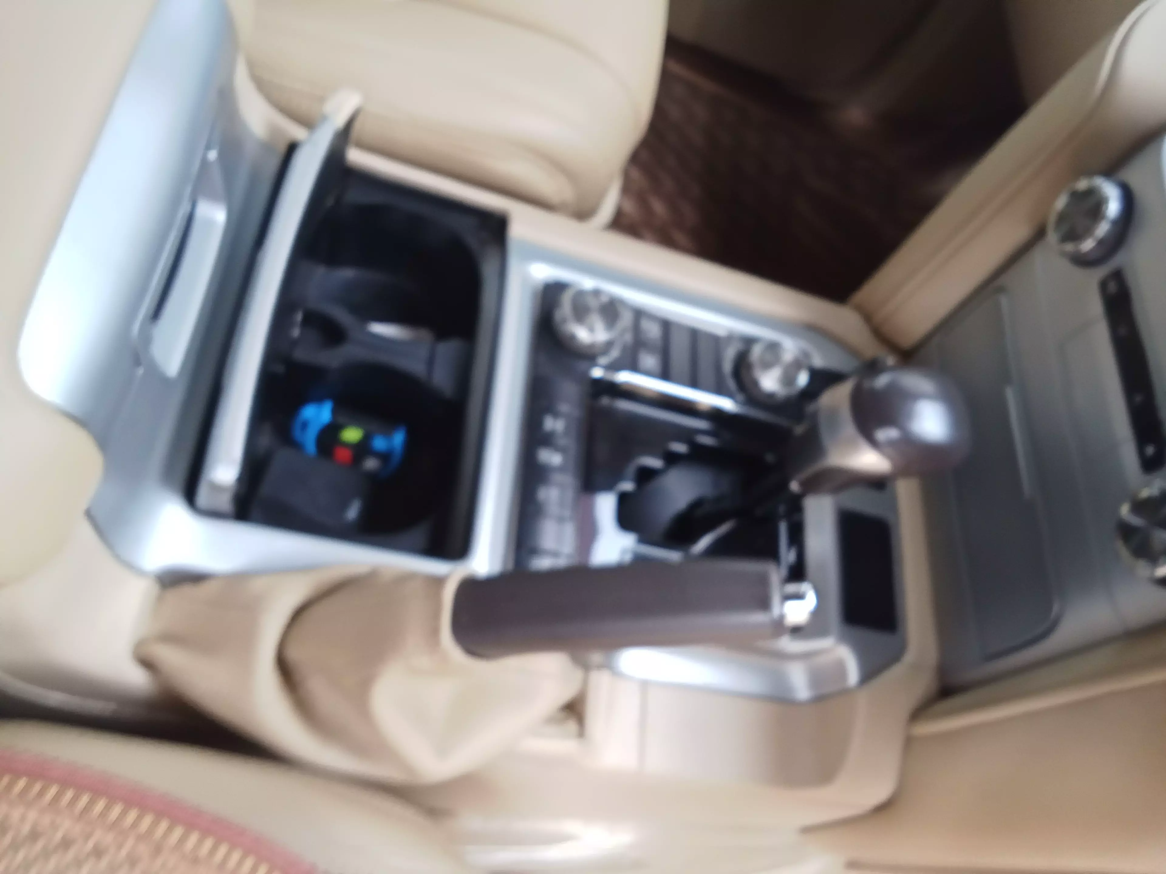 Toyota Land Cruiser V8   - 2016