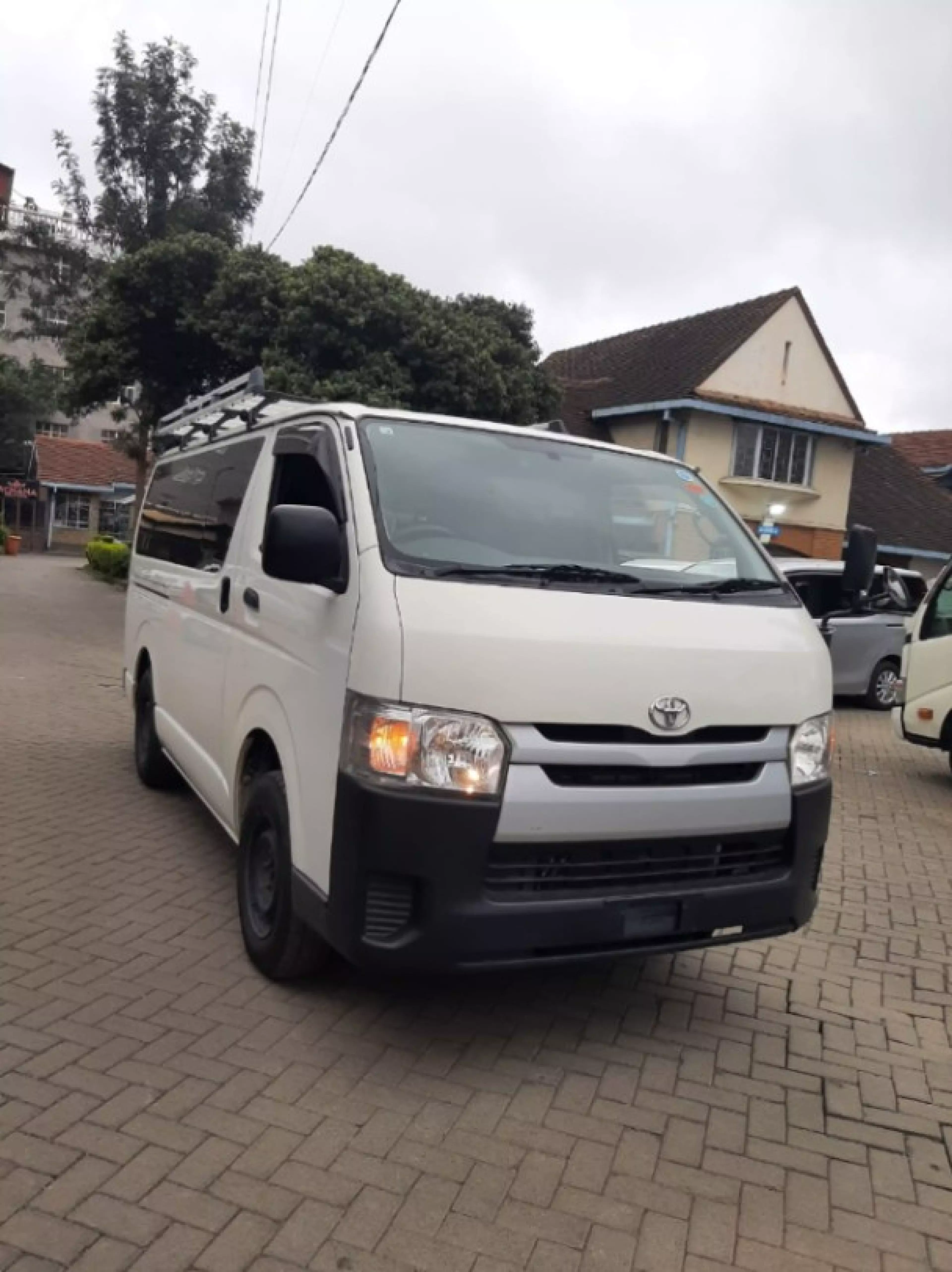 Toyota Hiace - 2018