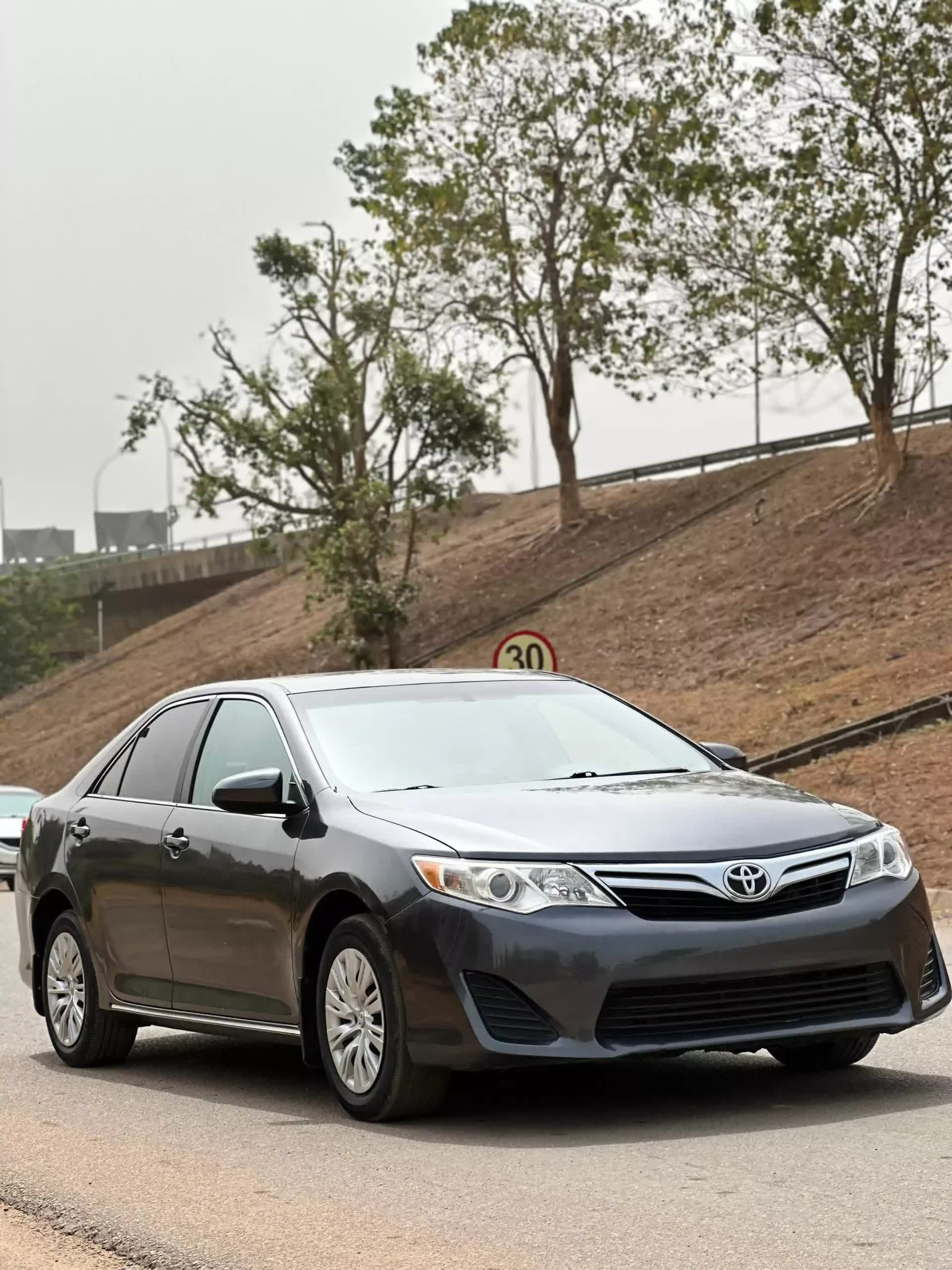 Toyota Camry - 2013