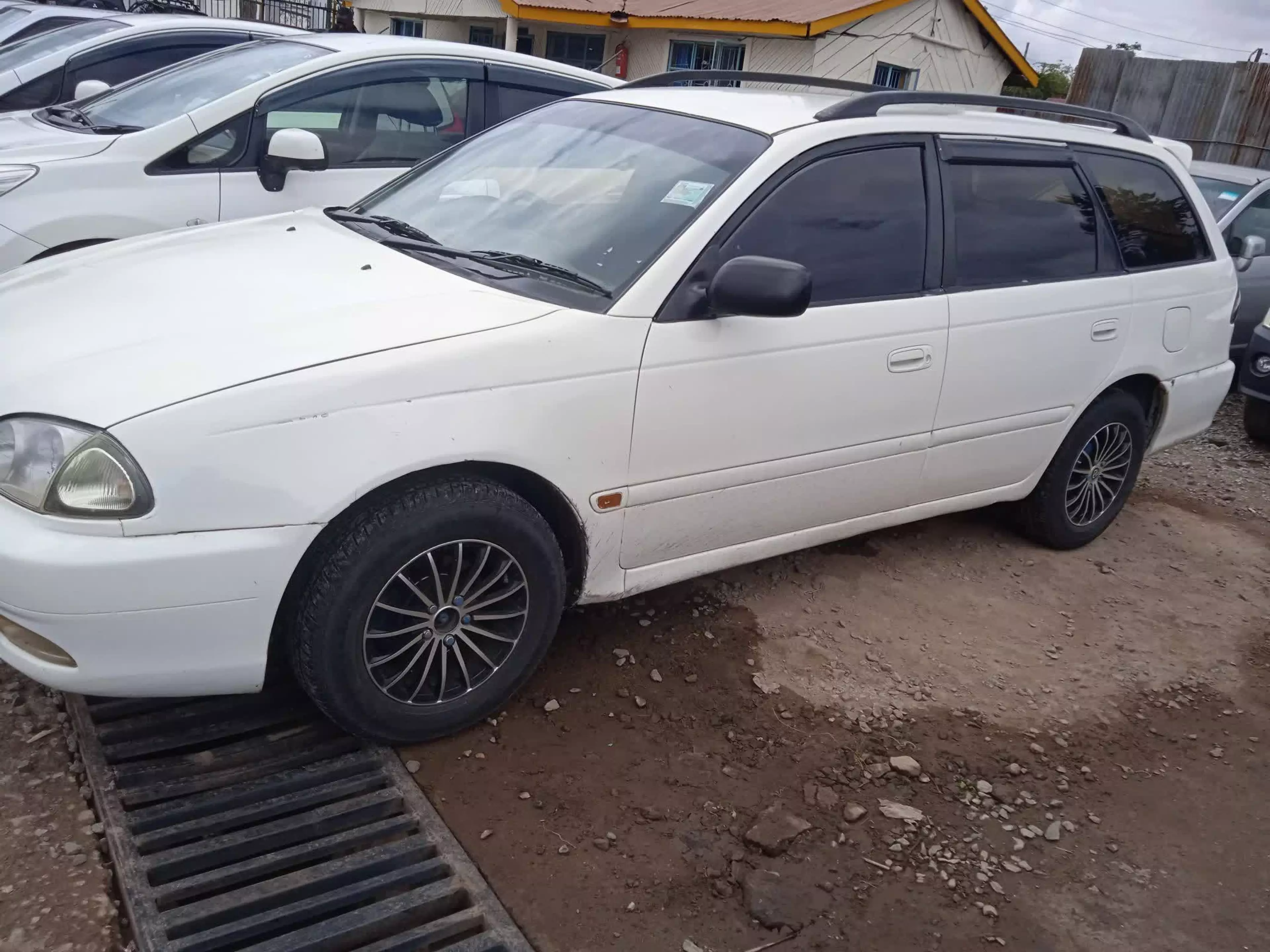Toyota Caldina - 2002