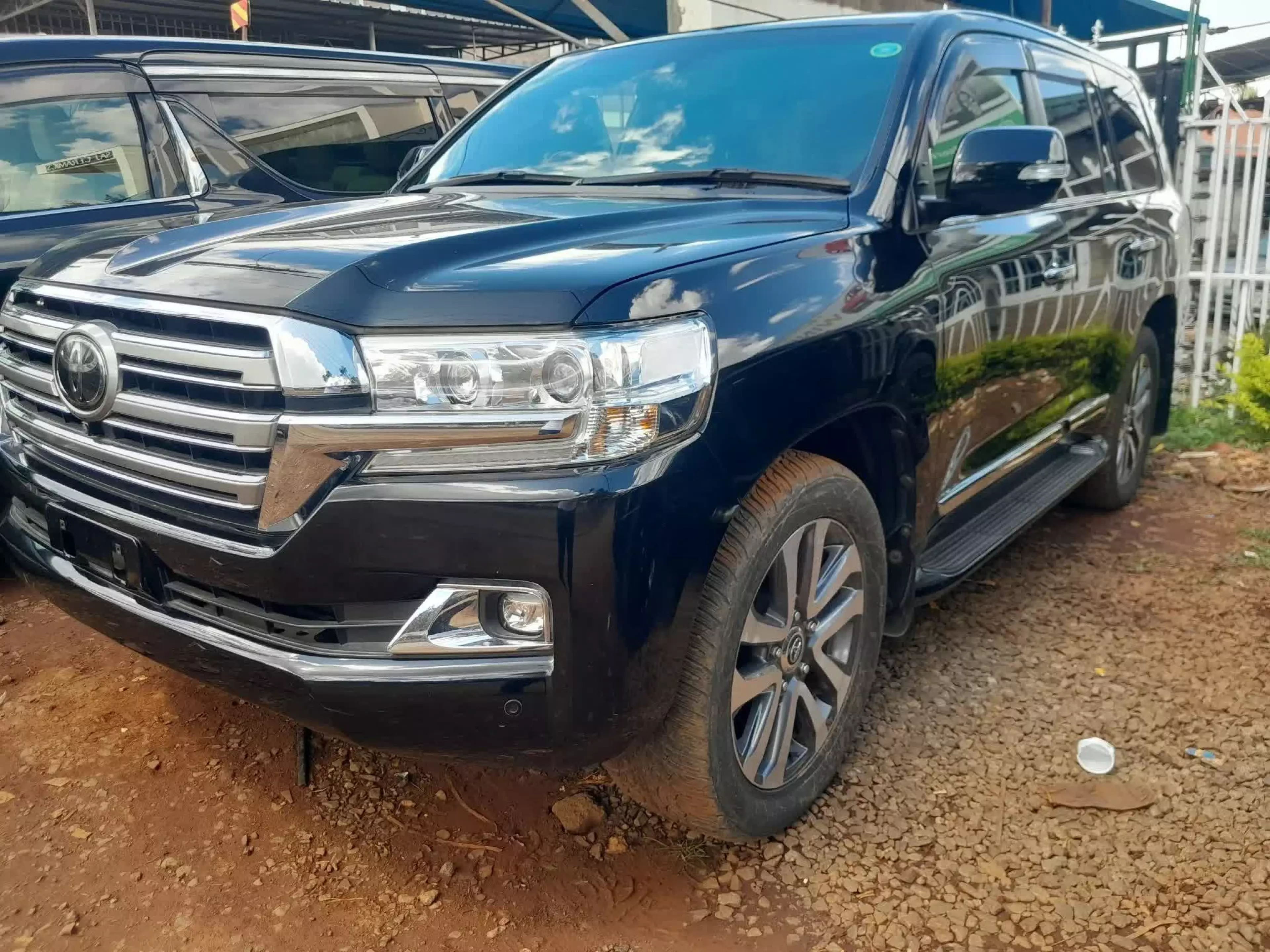 Toyota Landcruiser  V8 - 2016