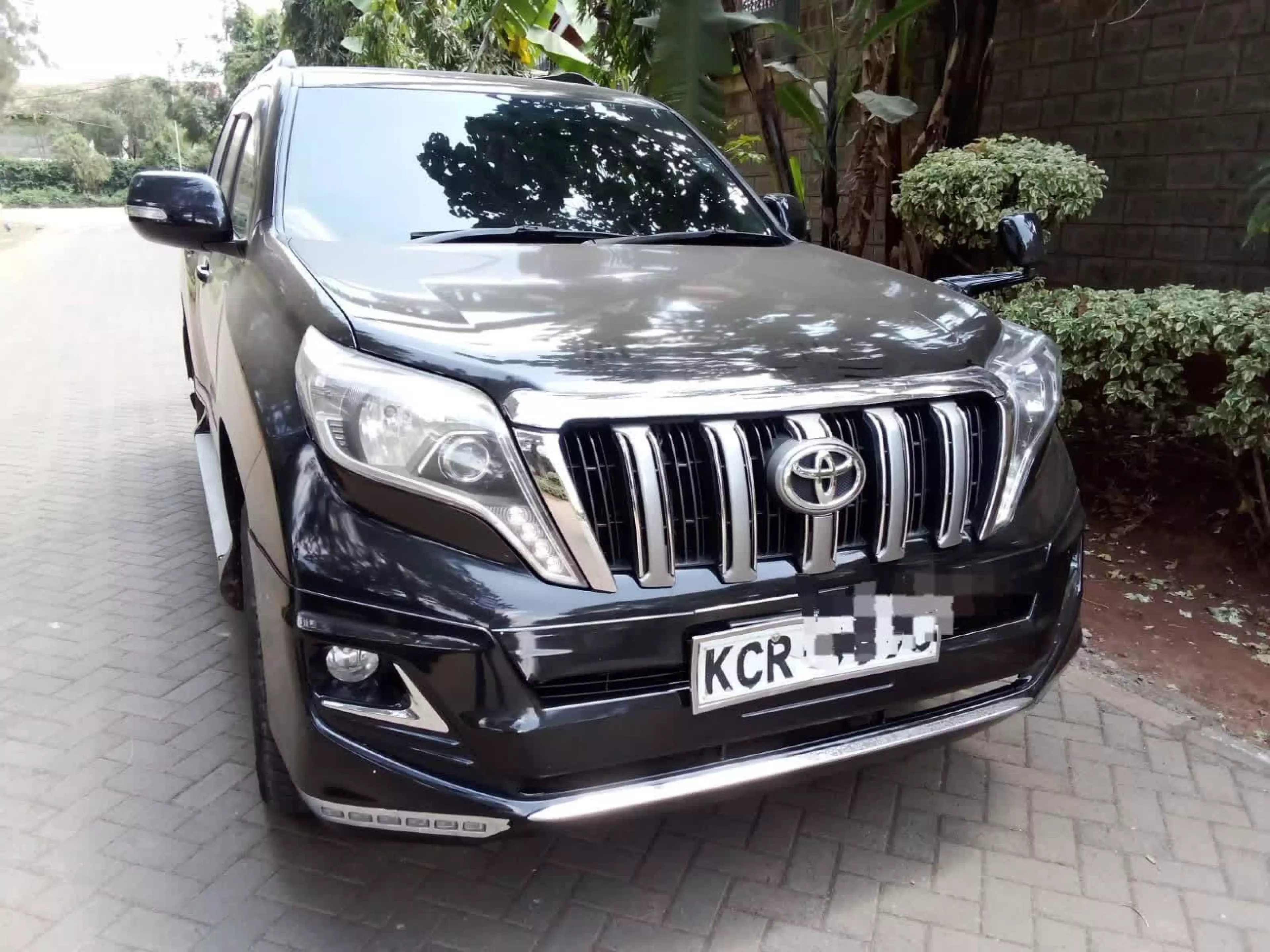 Toyota Landcruiser prado TX - 2011