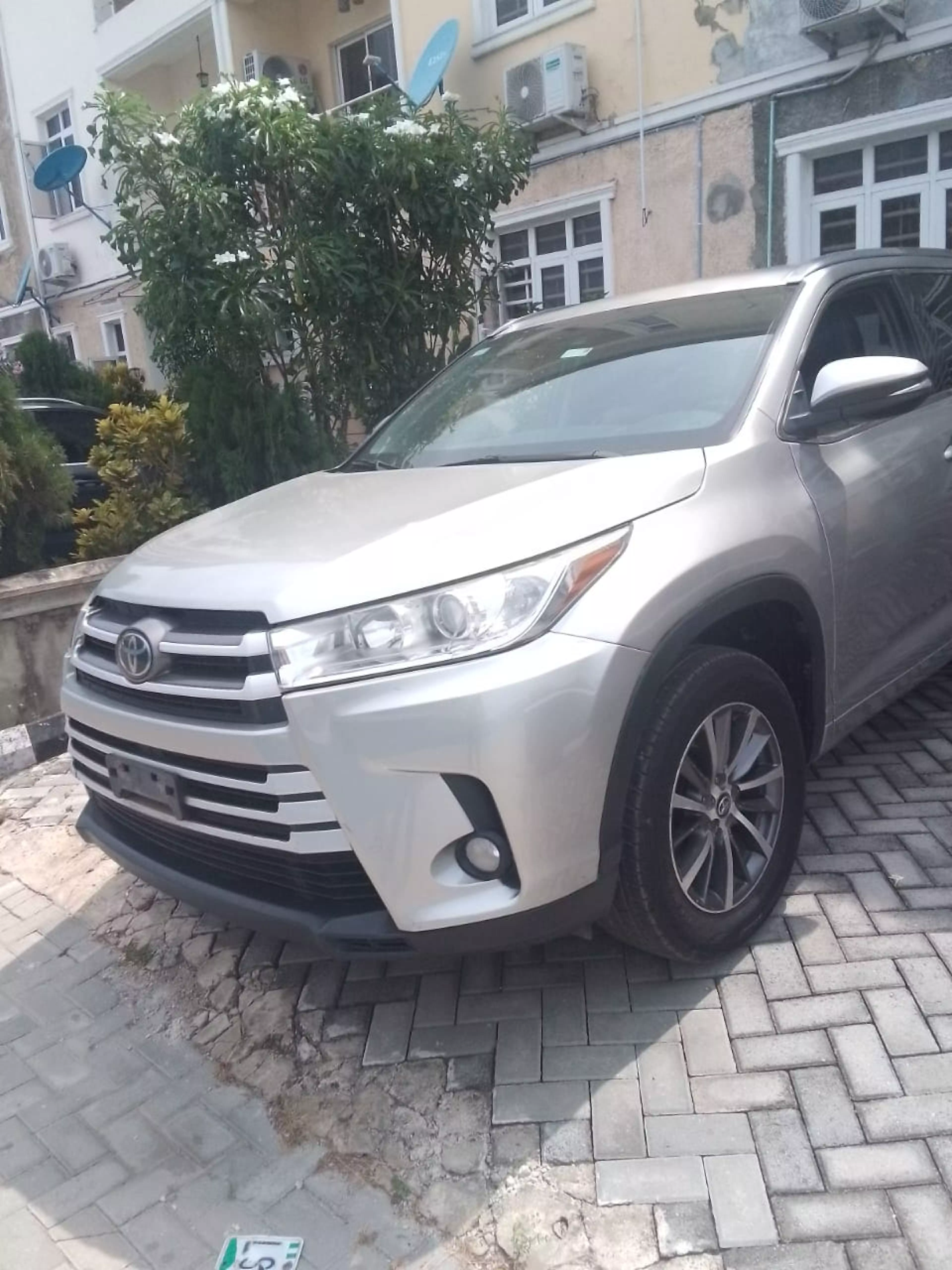 Toyota Highlander - 2017
