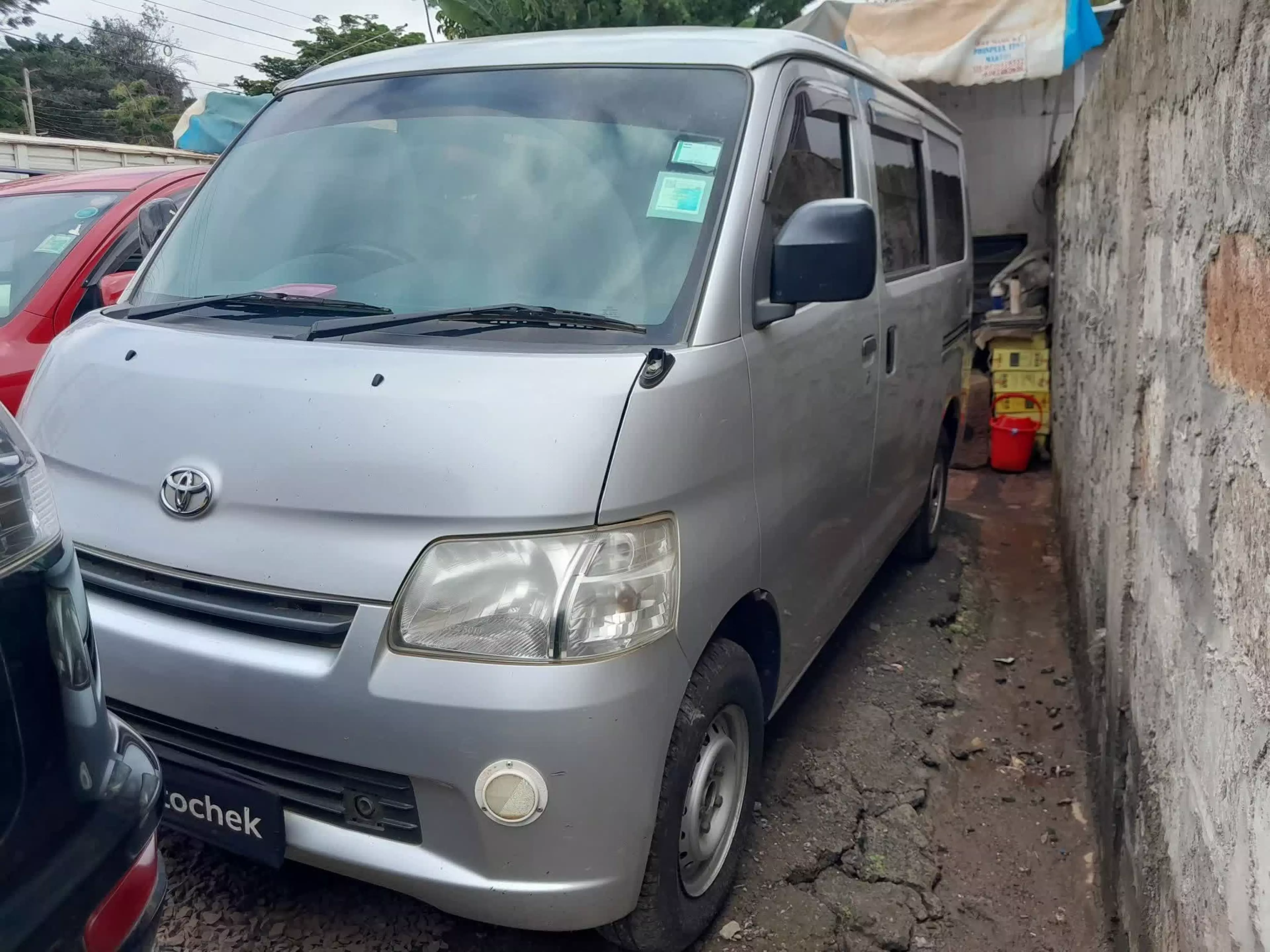 Toyota Town Ace - 2013