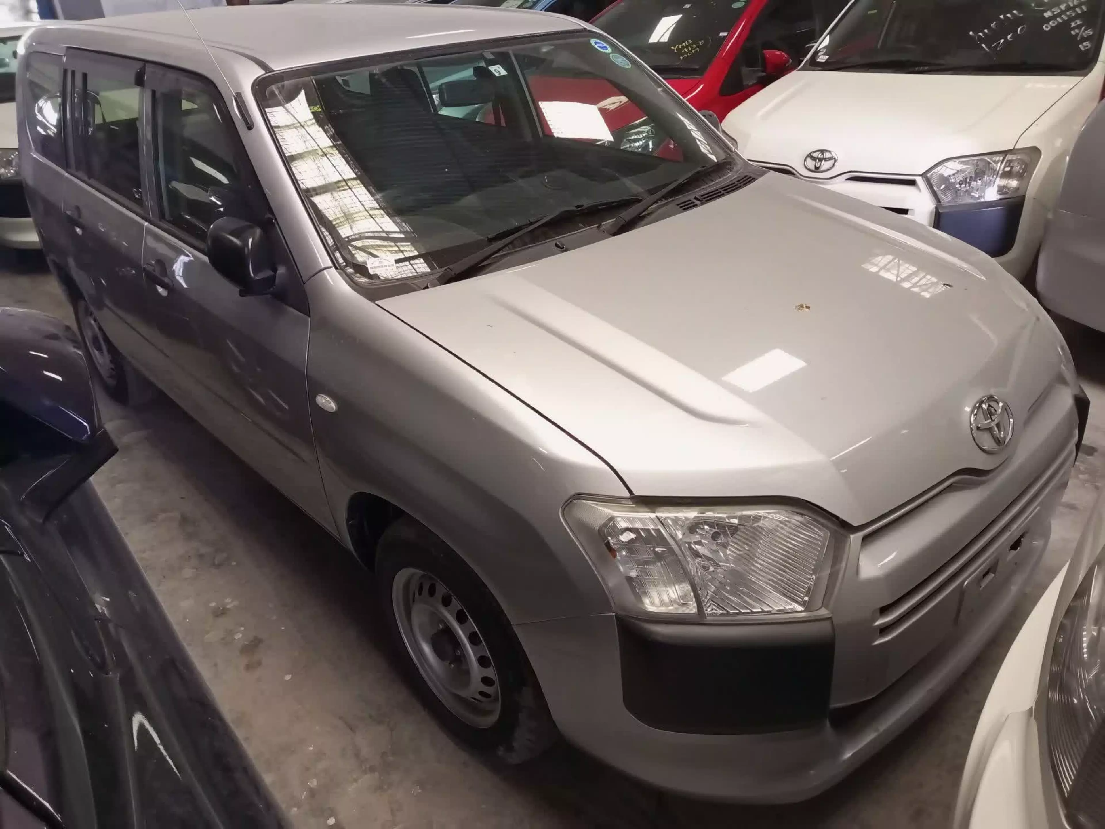 Toyota Probox  - 2015