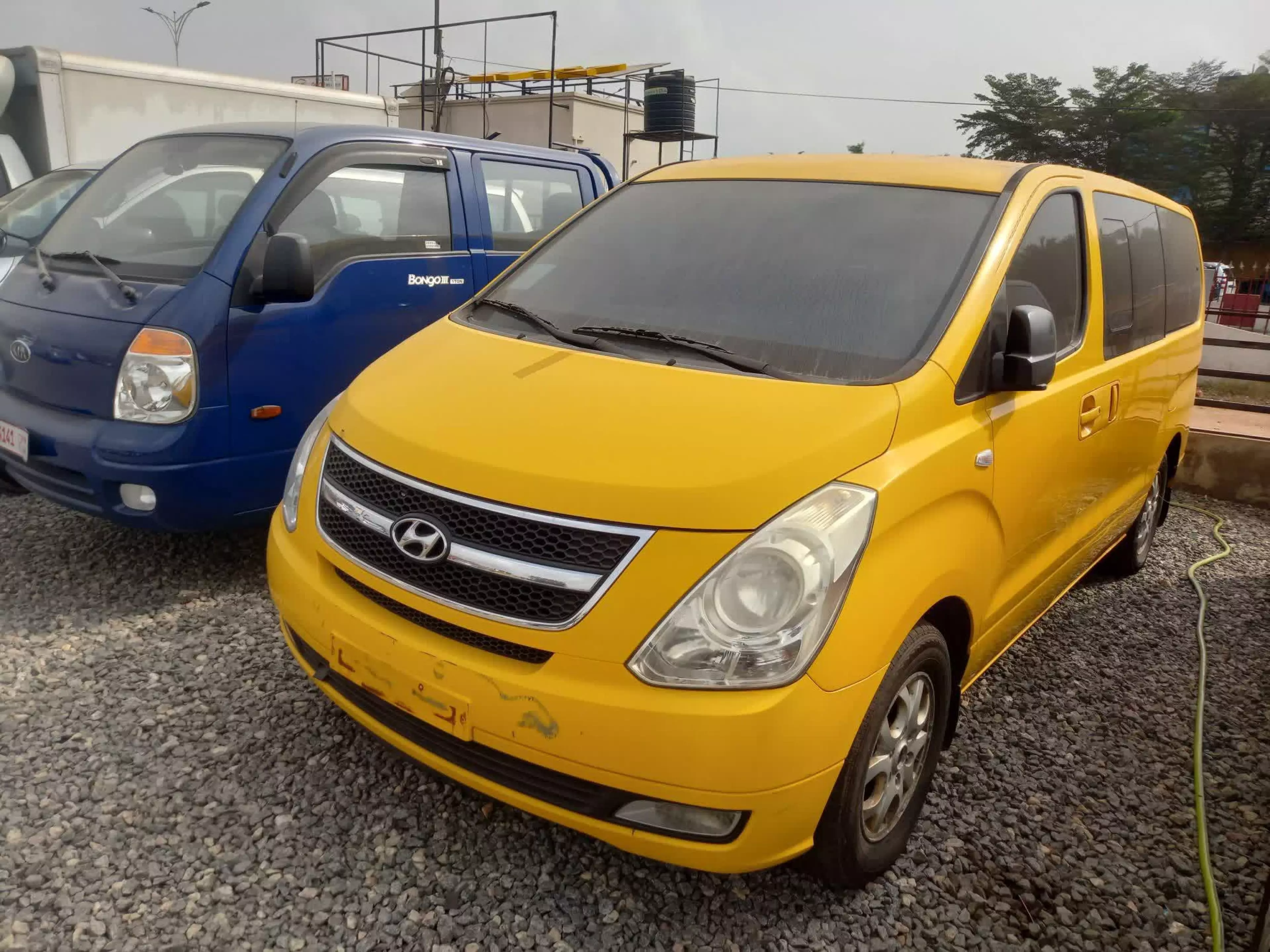 Hyundai H-1 Starex - 2011