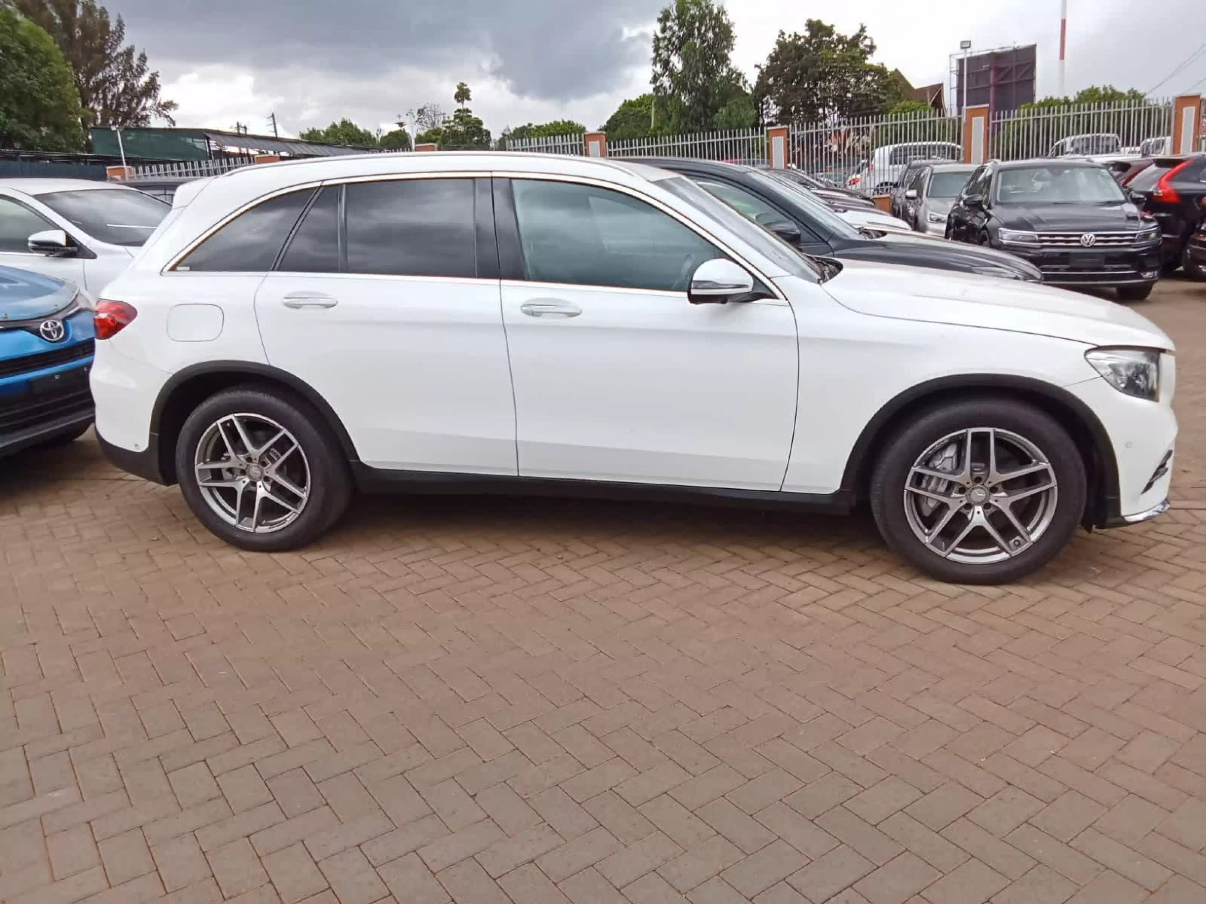 Mercedes-Benz GLC 250 - 2016