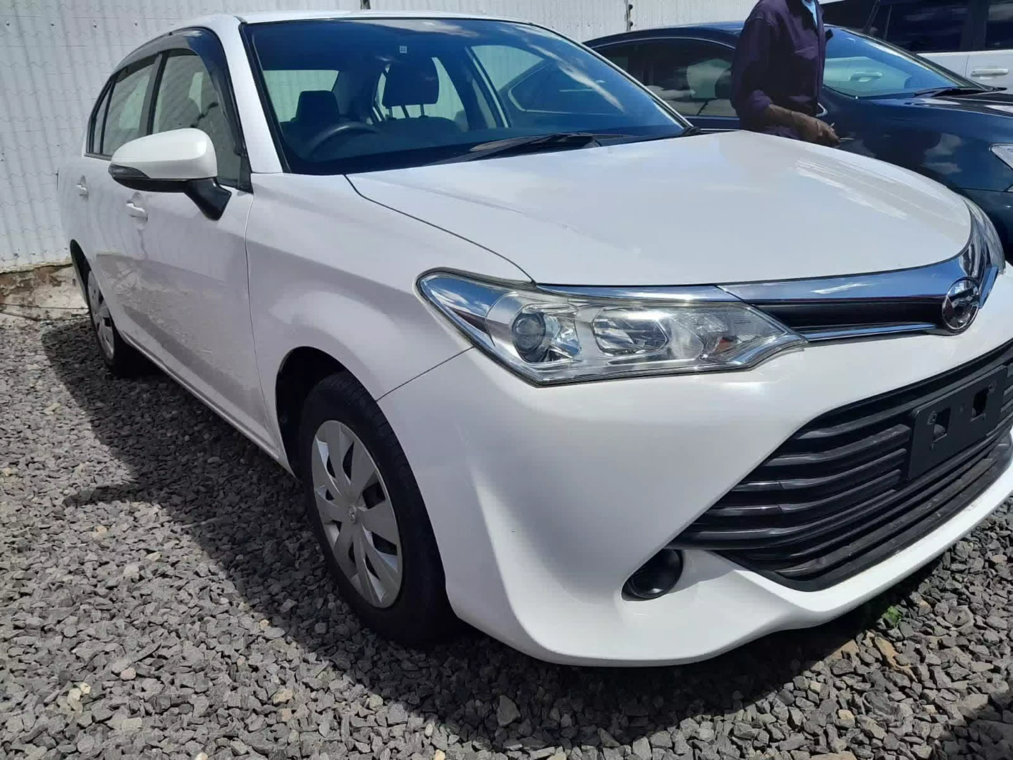 Toyota Axio  - 2015